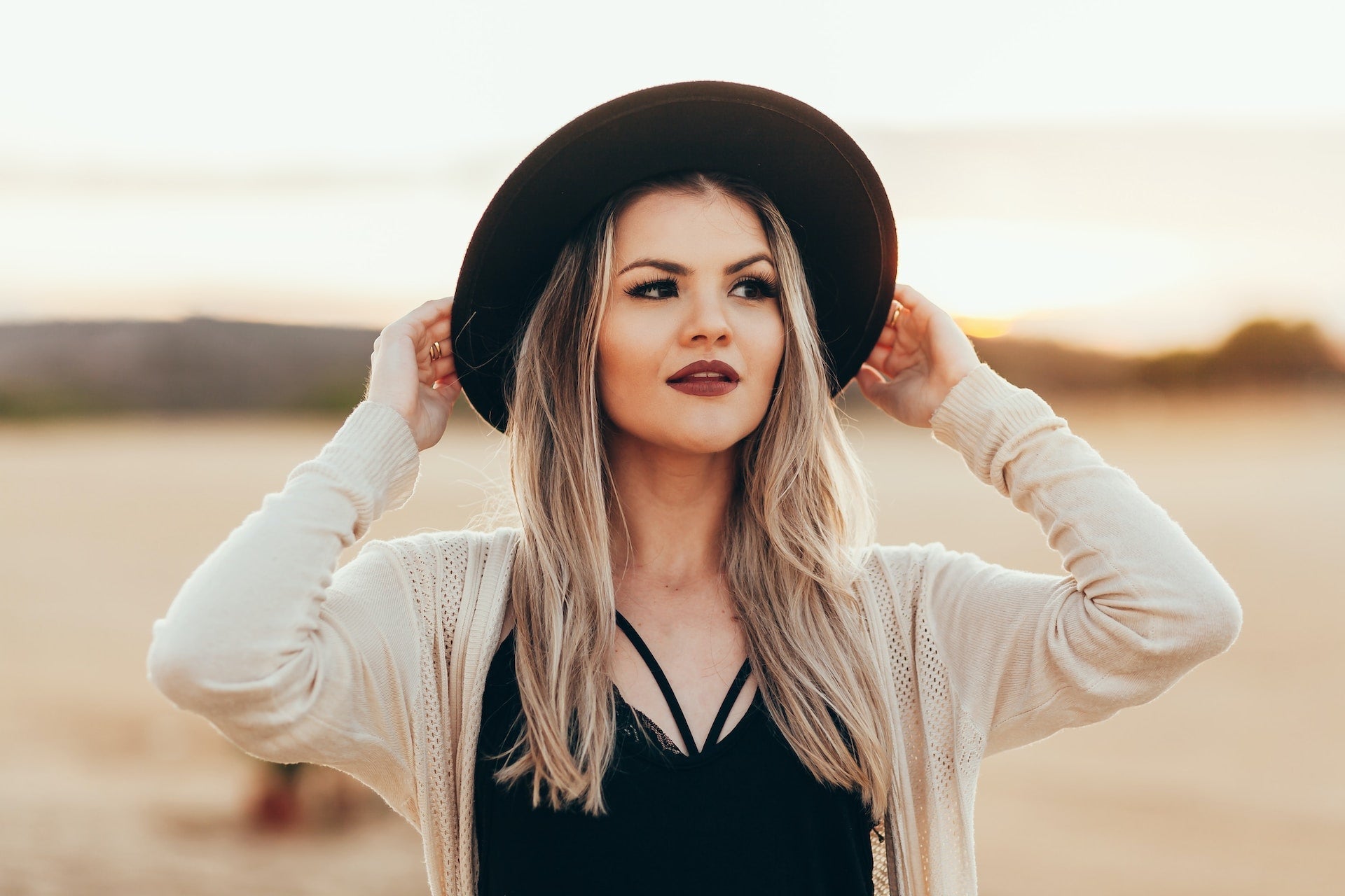 hairstyles with fedora hat