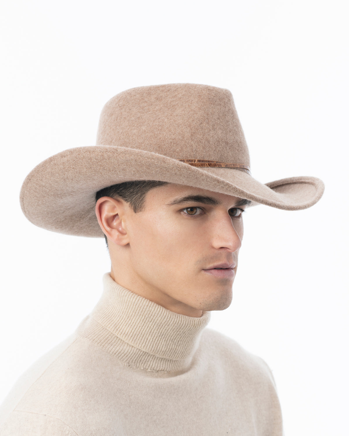 Mr. Wool Western