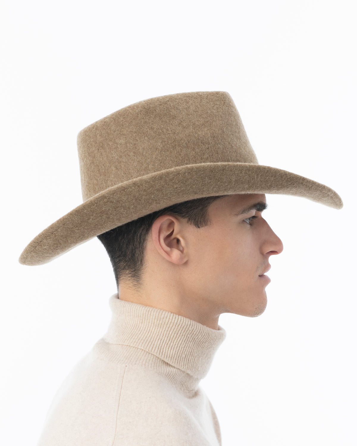 Mr Wool Western Camel