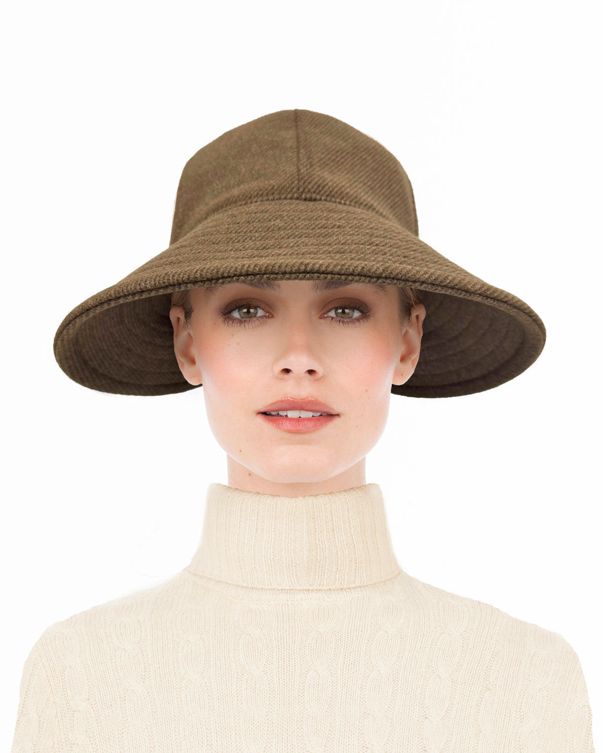 Callie D'Hiver Brown Eric Javits