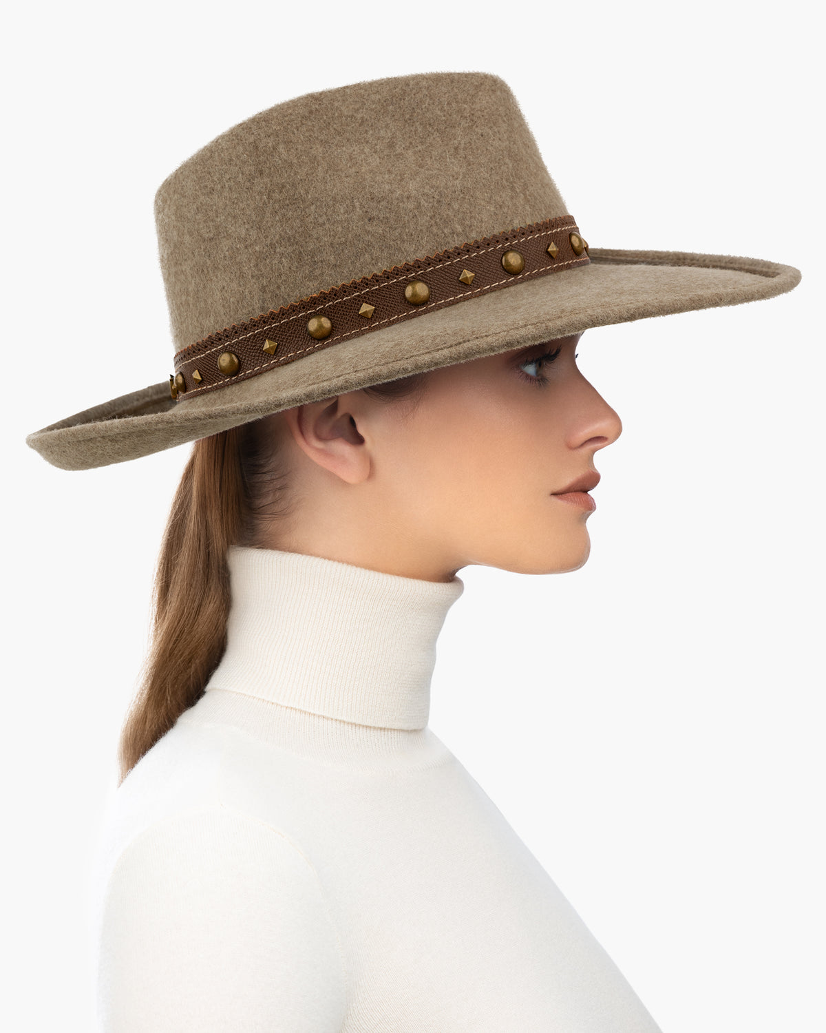 Gunslinger Camel SM ML Eric Javits Edit alt text
