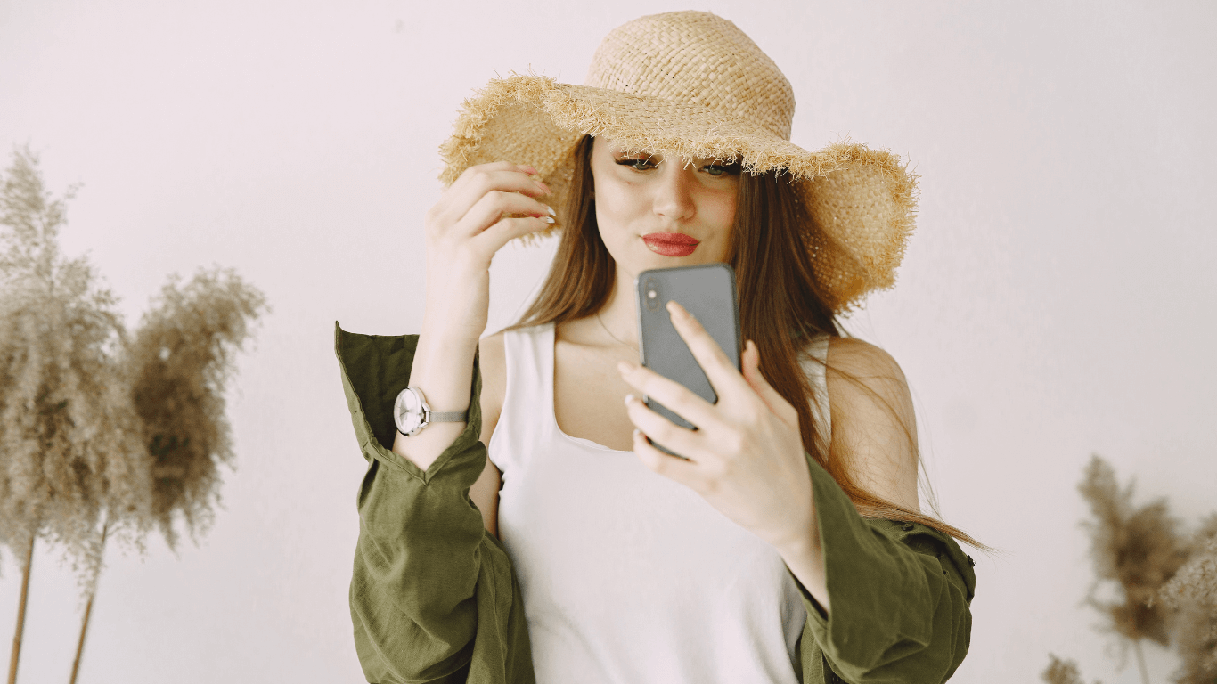 woman wearing straw hat