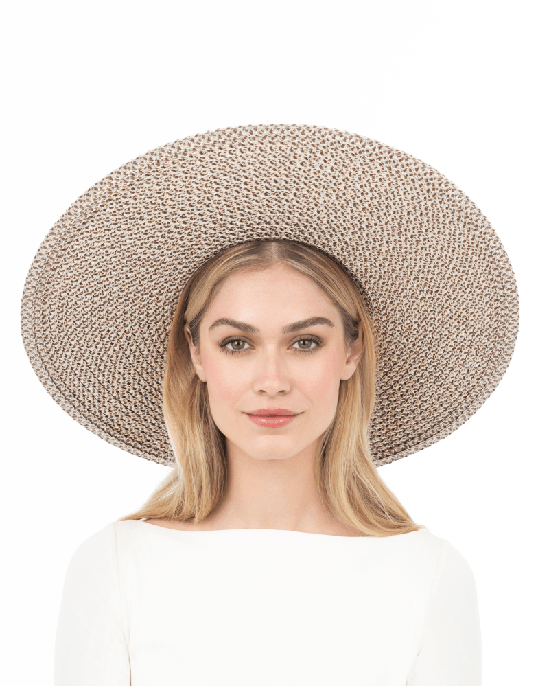 wide brim hat for the beach that wont fold up