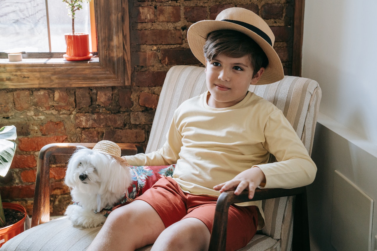 child wearing hat