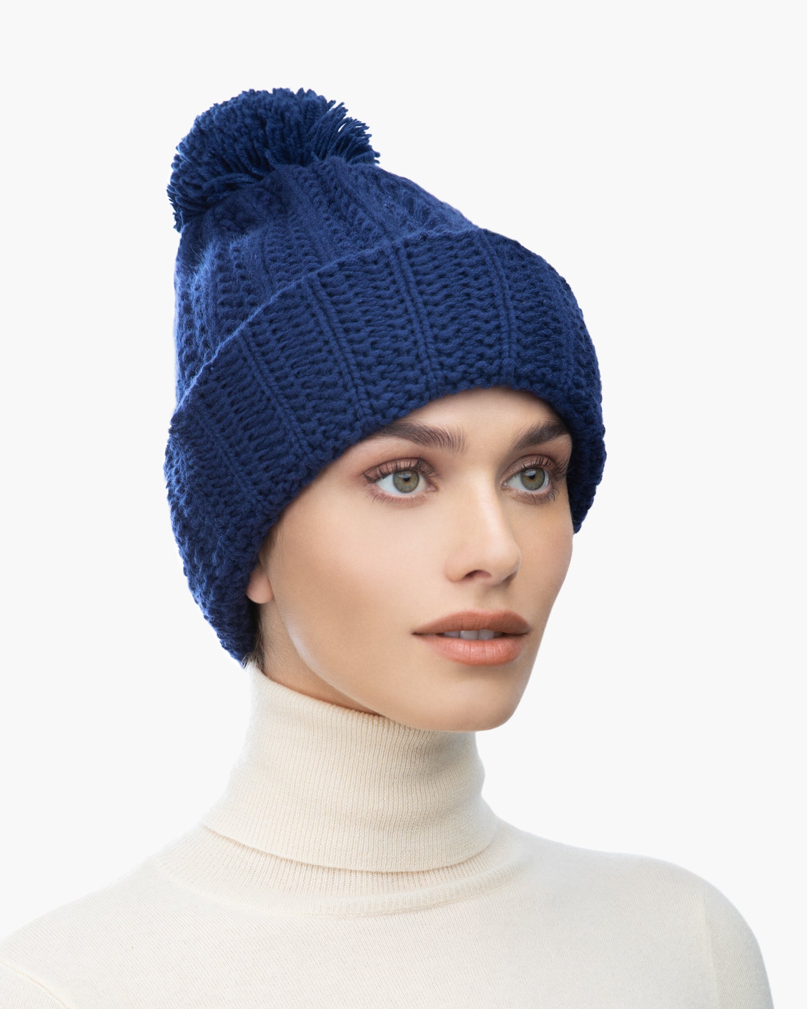 Beanie Sapphire Eric Javits