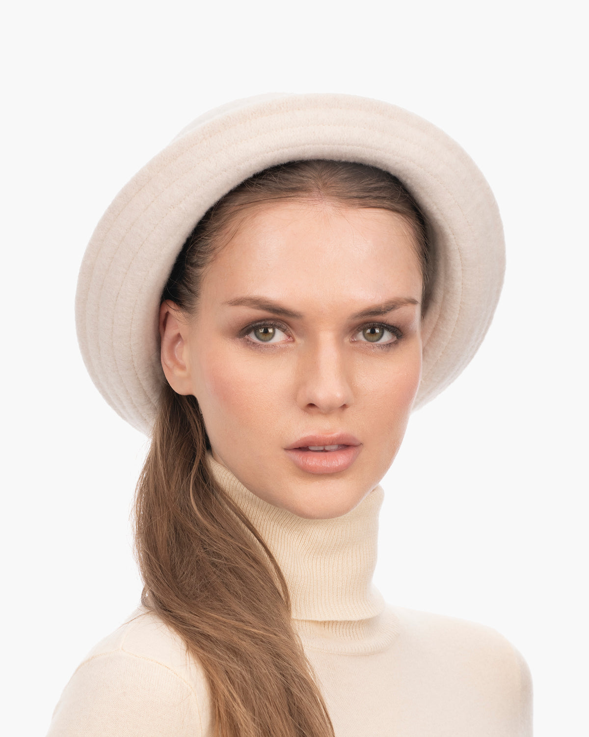 Wool Bucket Soft Cream Eric Javits