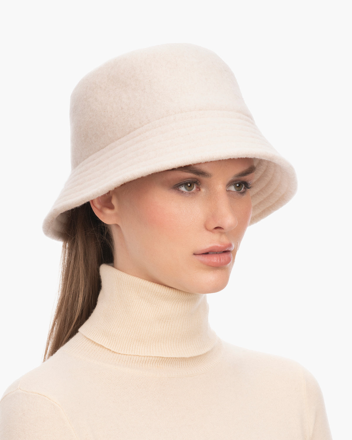 Wool Bucket Soft Cream Eric Javits