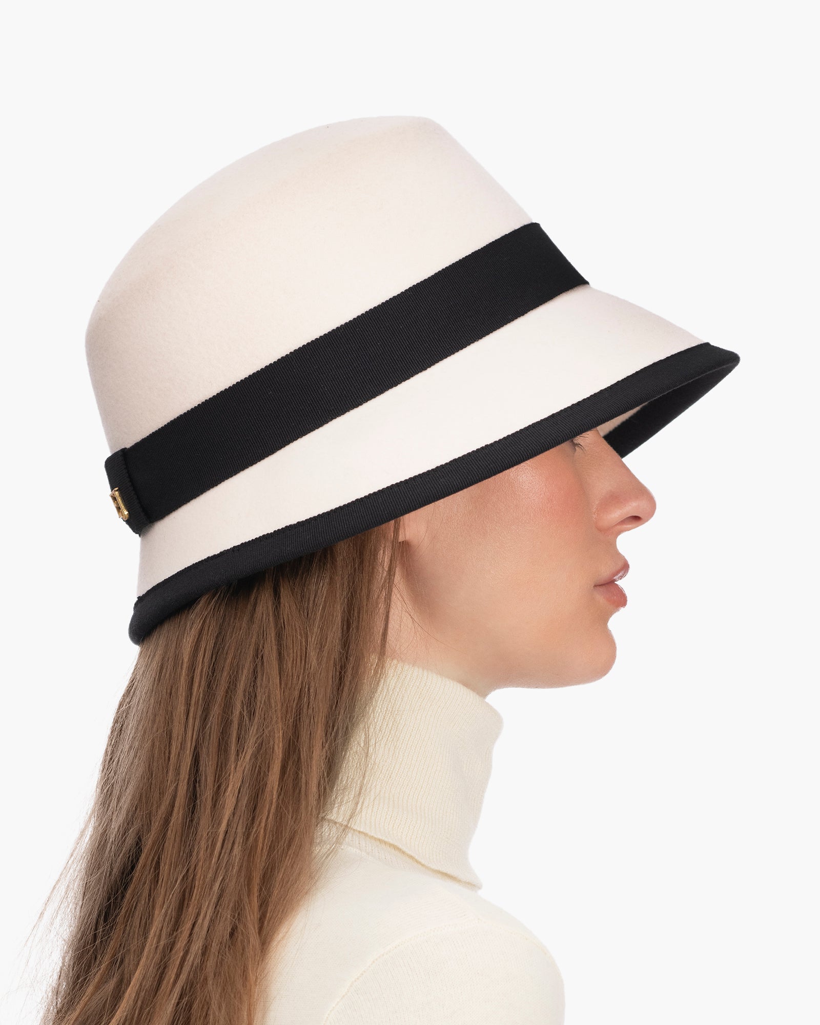 Lilly Off-White/Black Eric Javits