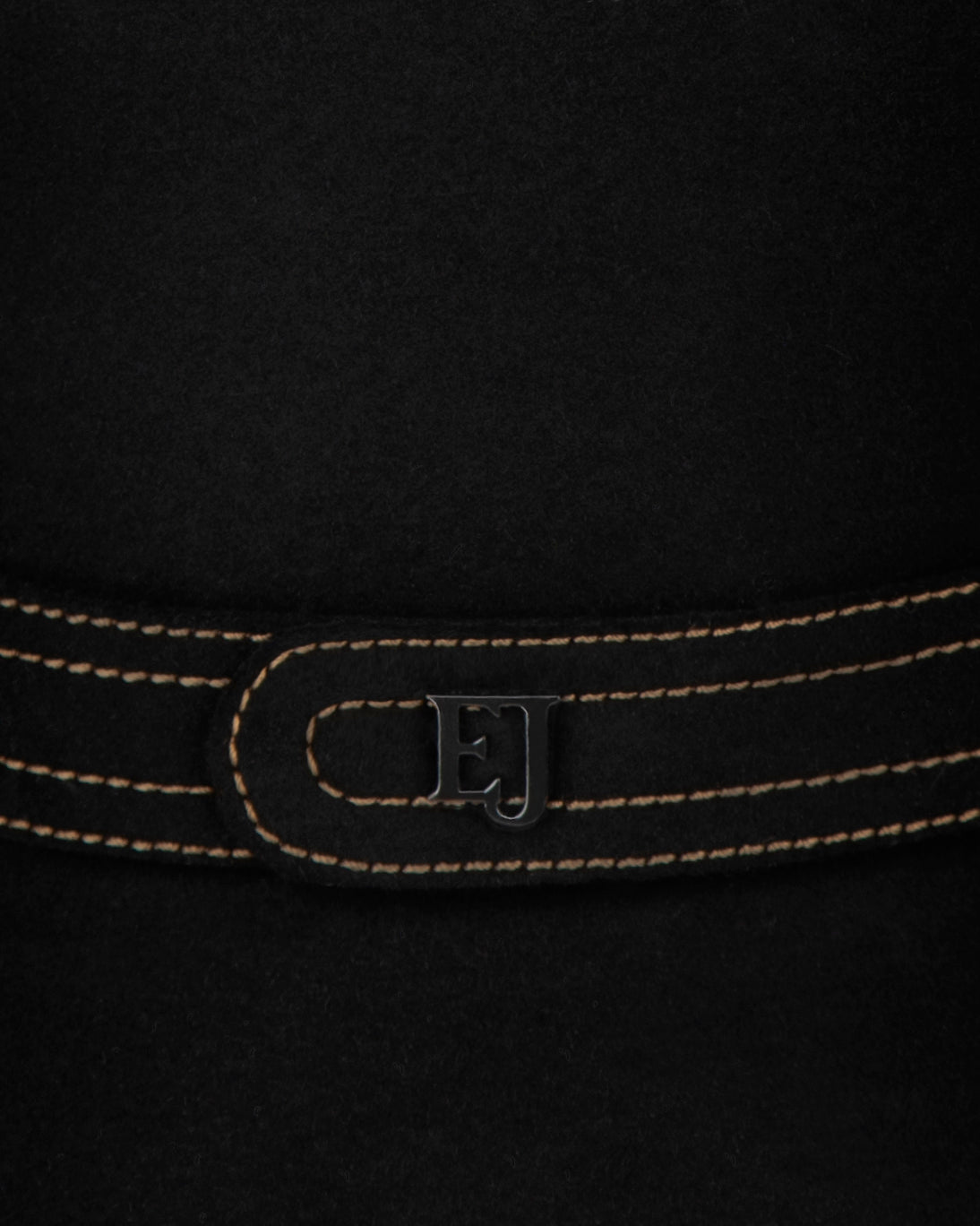 Anna Black Eric Javits