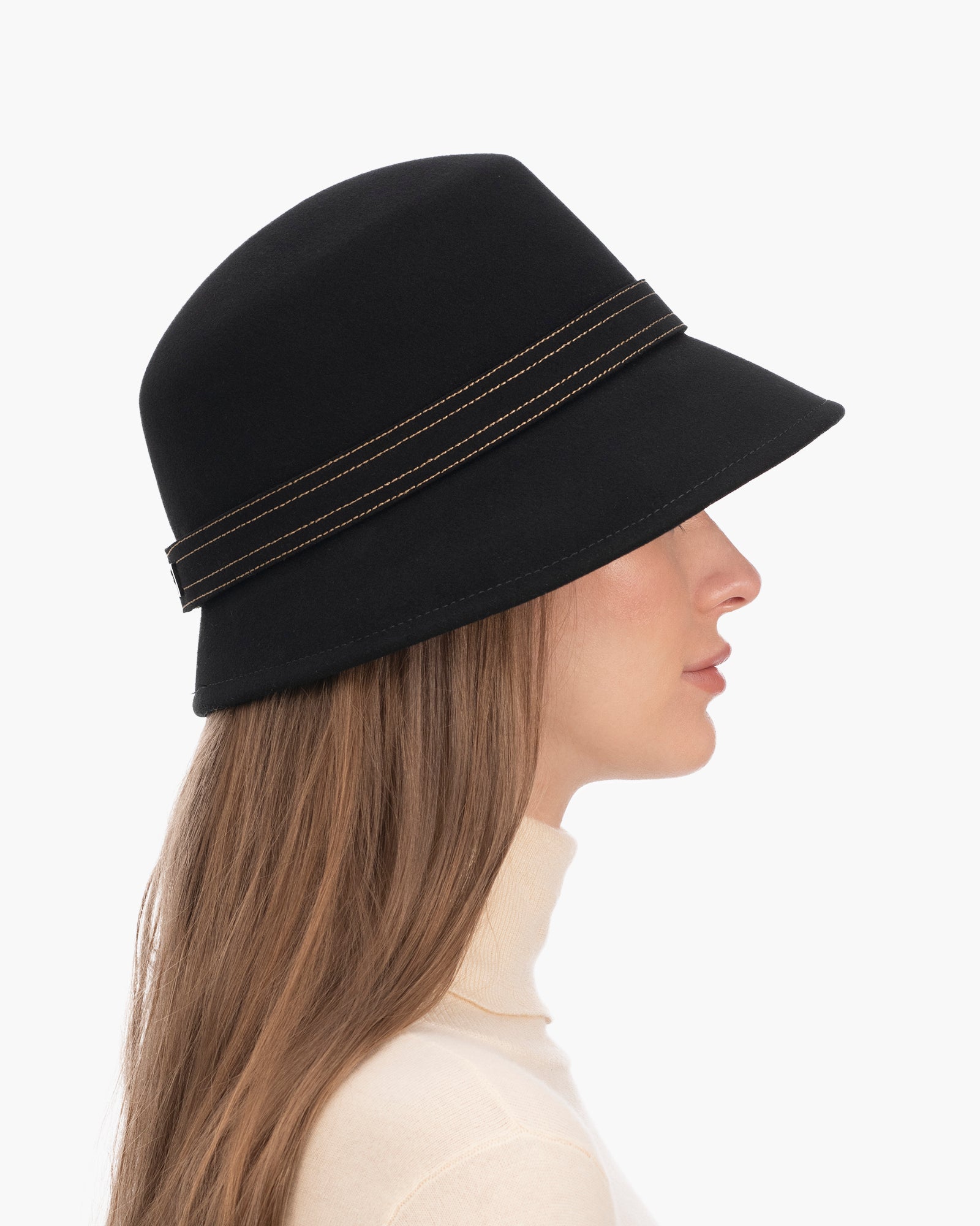 Anna Superfelt Cloche Hat I Downturned Brim | Eric Javits