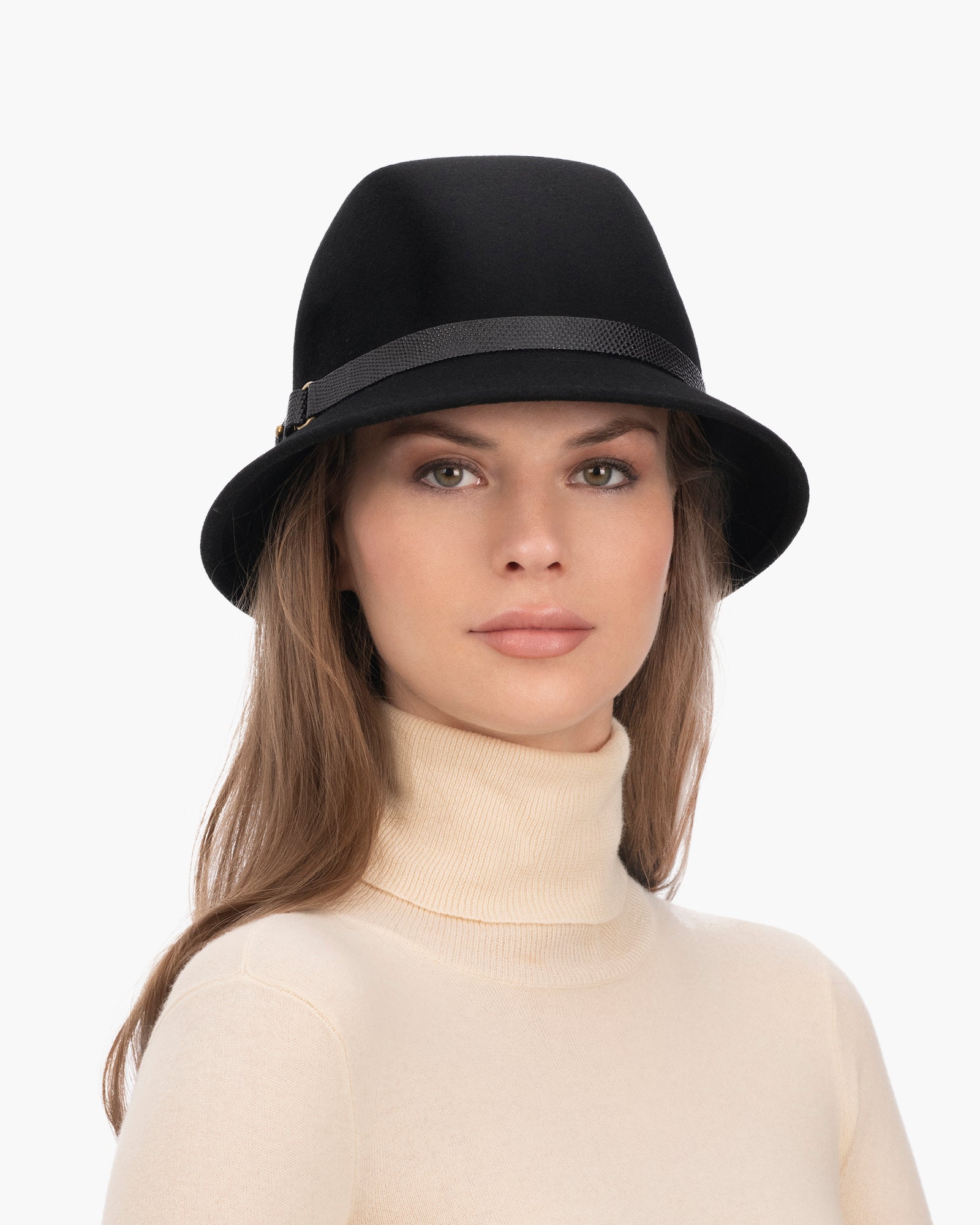 FW23_13646_WICKFORD_BLK_FRONT_