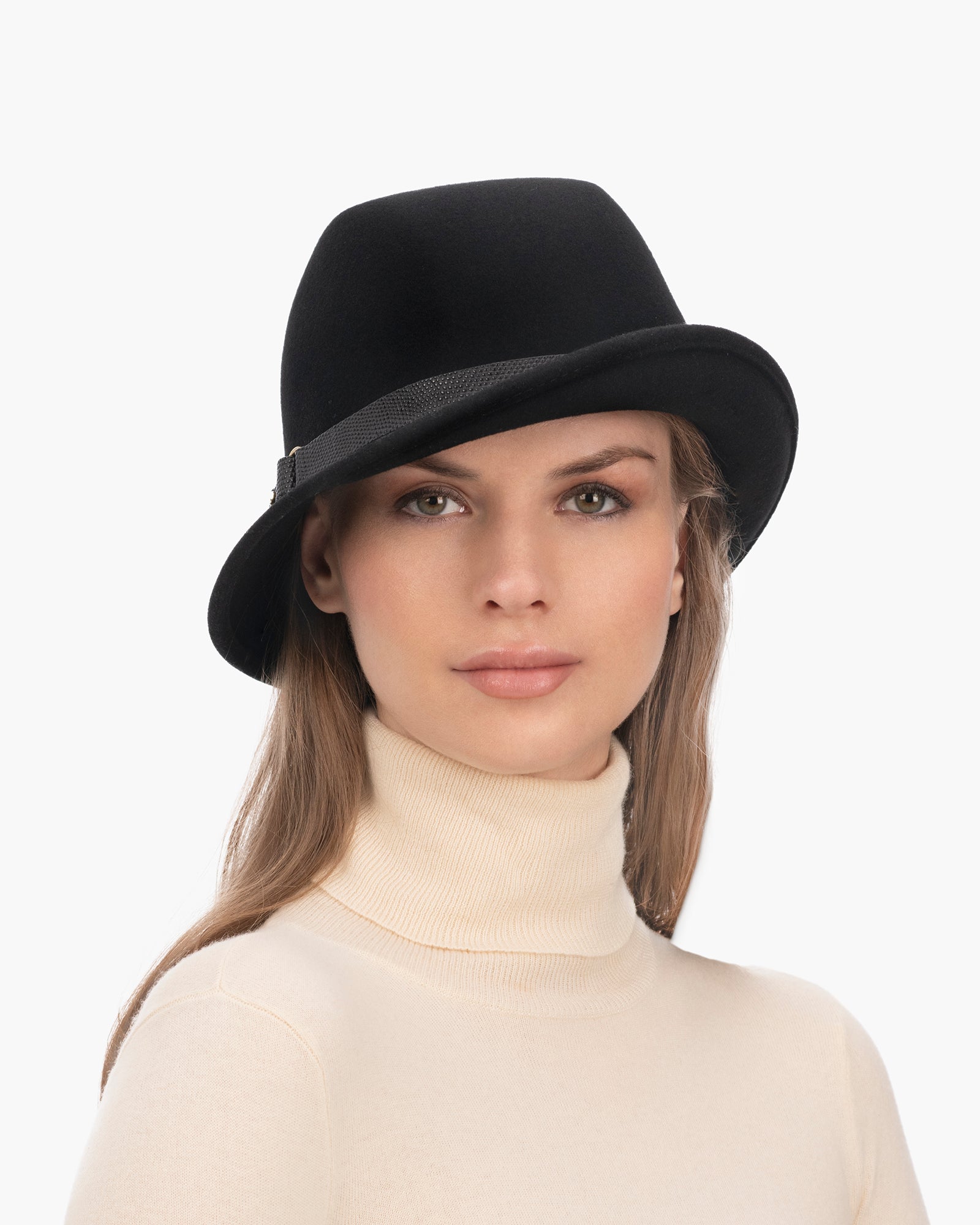FW23_13646_WICKFORD_BLK_FRONT_