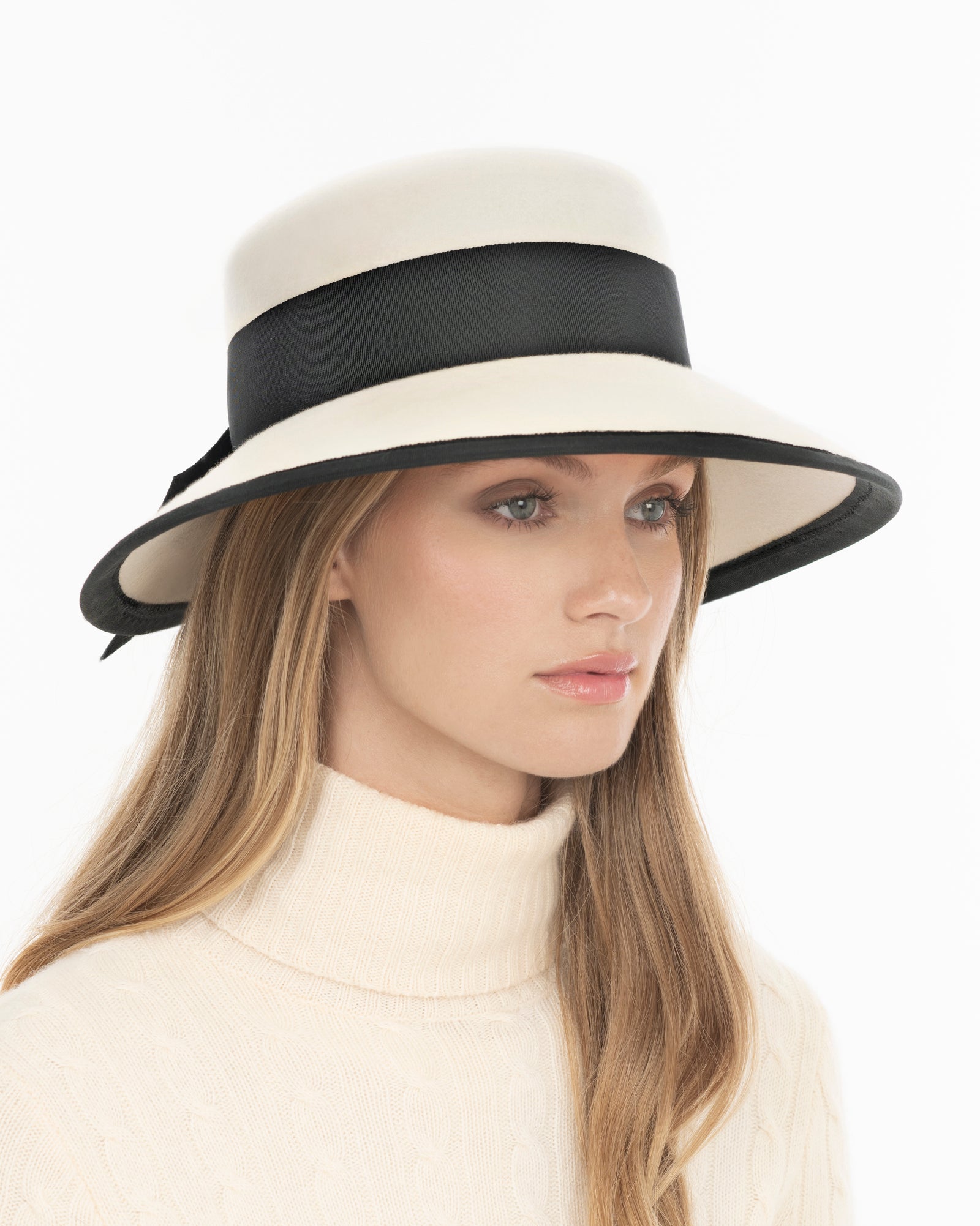 Diva D'hiver I Tulip-Brim Felt Hat with UPF 50+ | Eric Javits