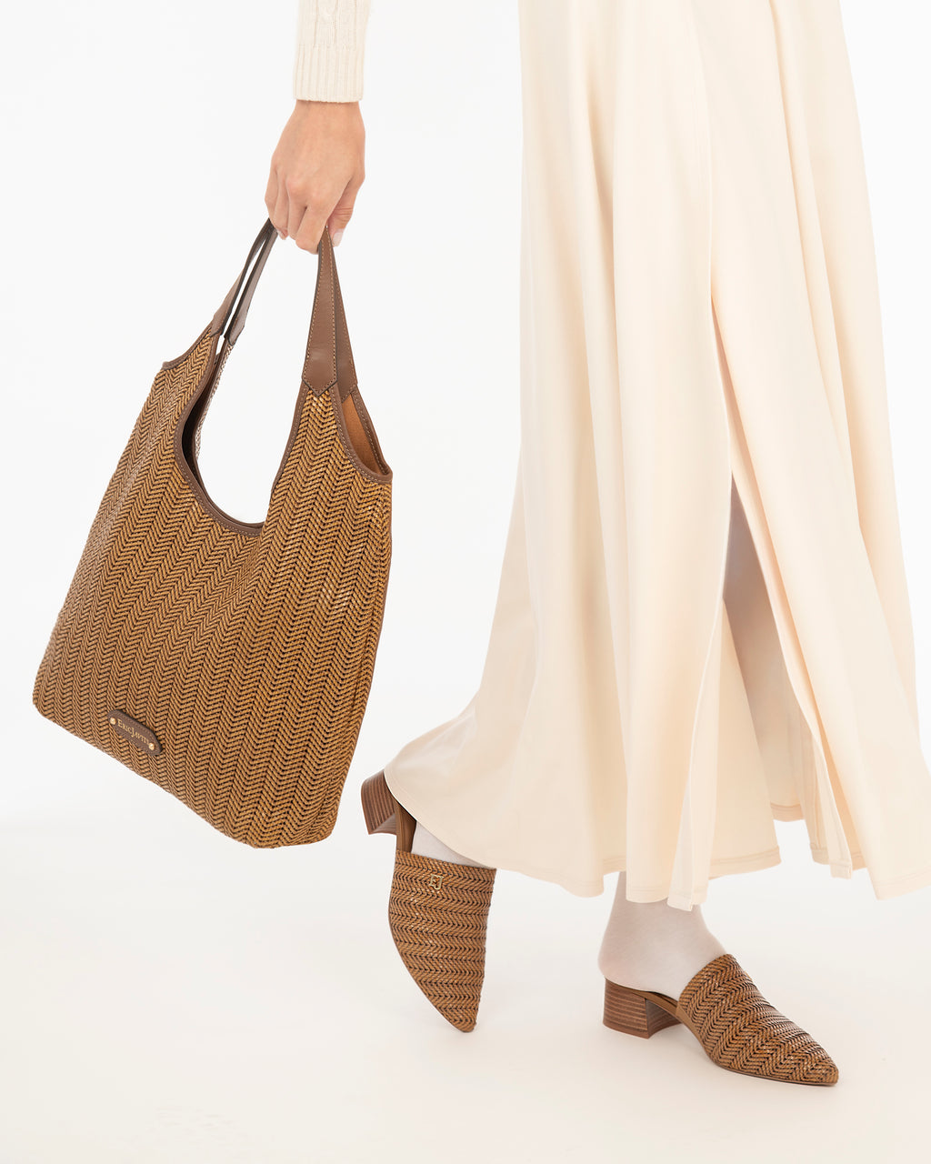 Aura II Saddle Eric Javits