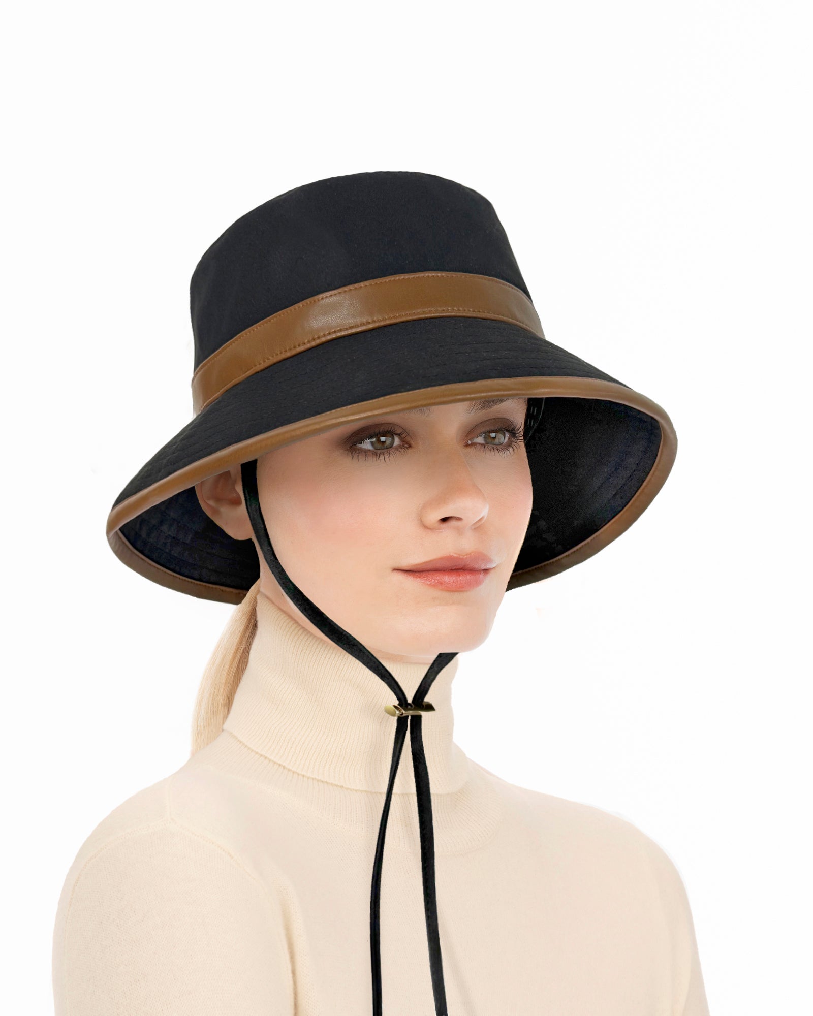 Petra Rain Bucket Black/Saddle Eric Javits