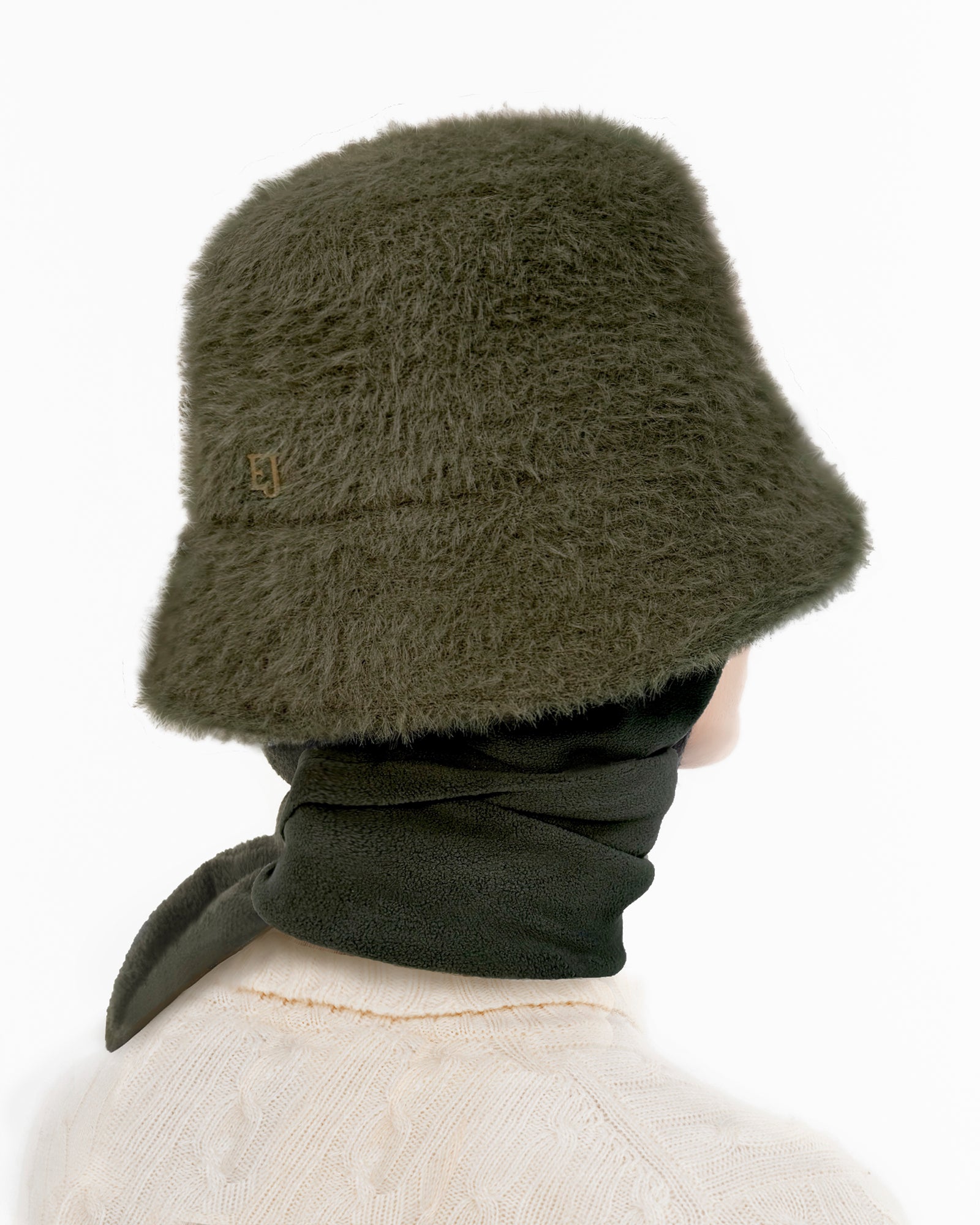 Fuzzy Ivy Bucket With Scarf Ivy Eric Javits