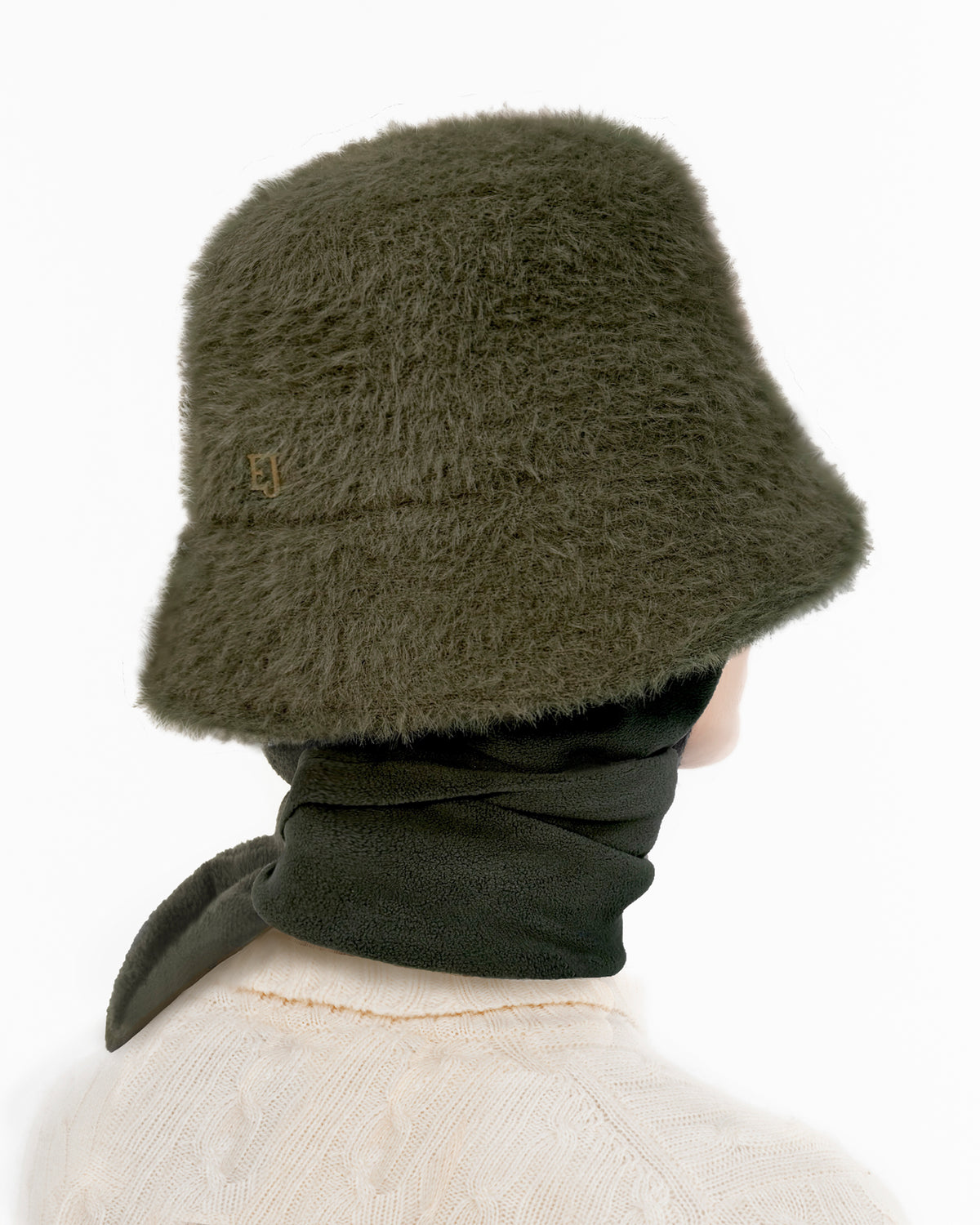 Fuzzy Bucket With Scarf Ivy Eric Javits