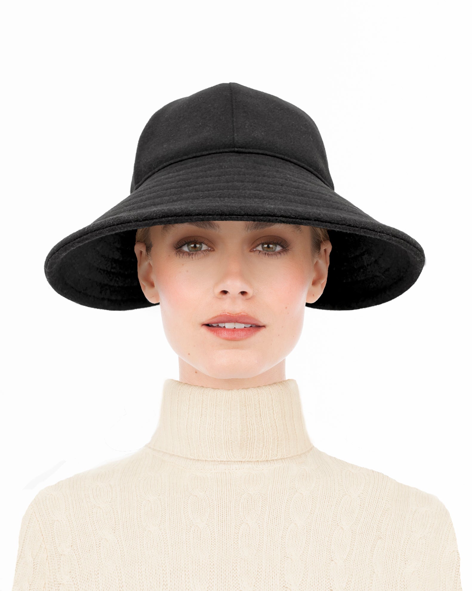 Callie D'Hiver Black Eric Javits