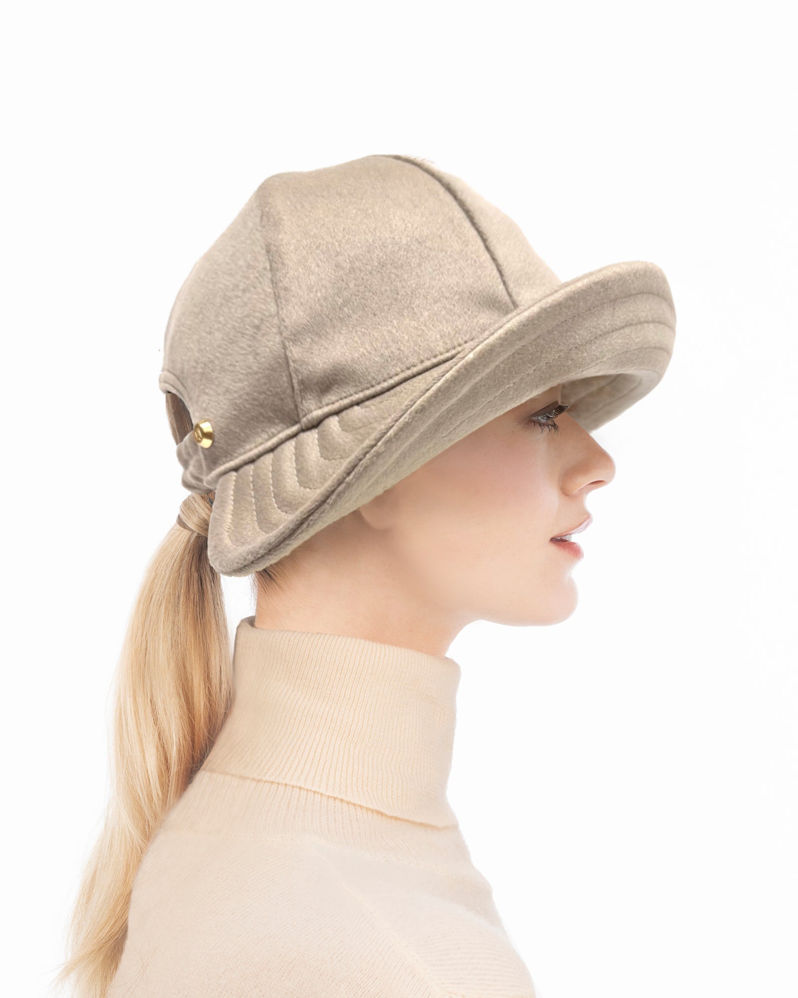 Callie D'Hiver Blone Eric Javits