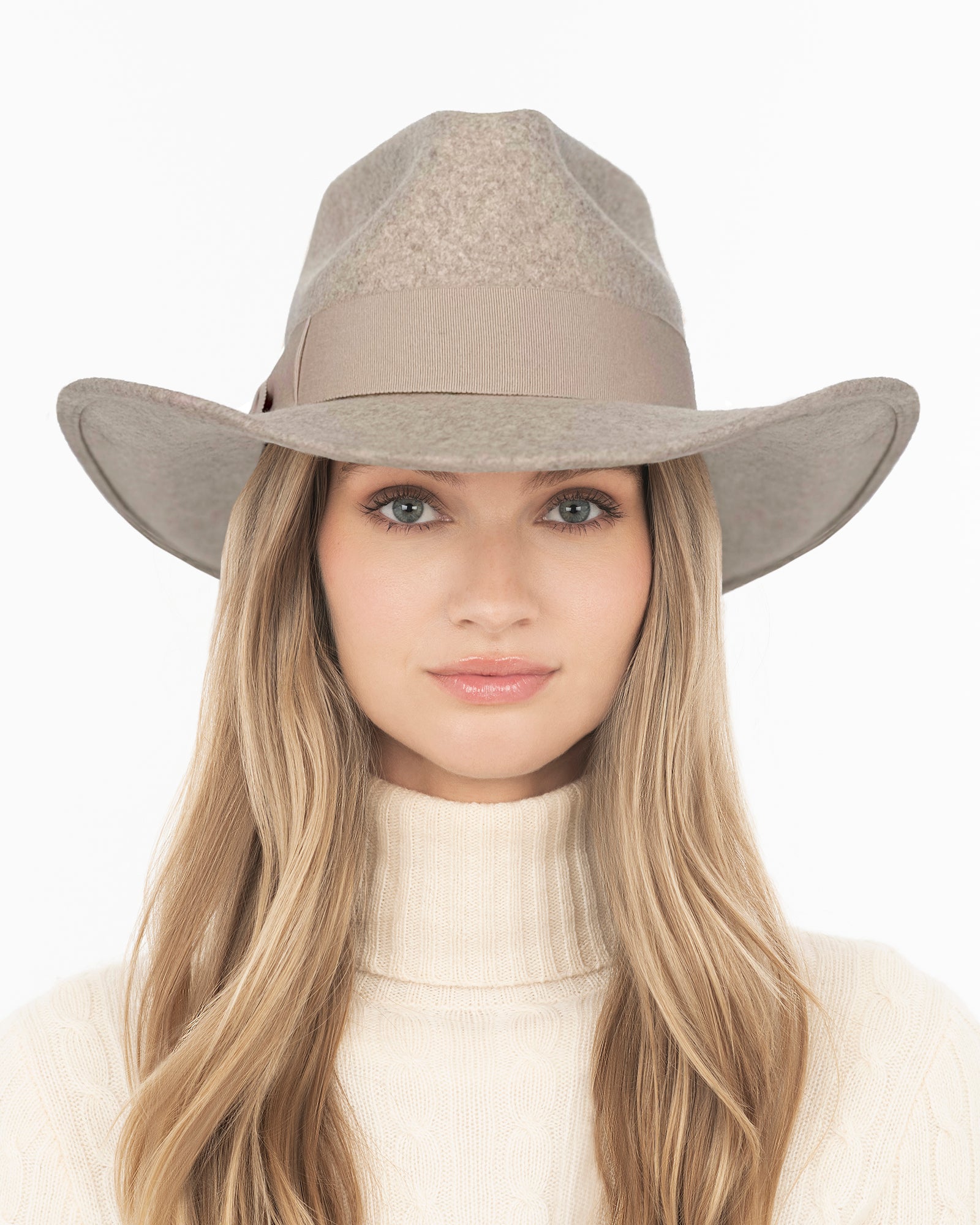 Dakota Bone Eric Javits