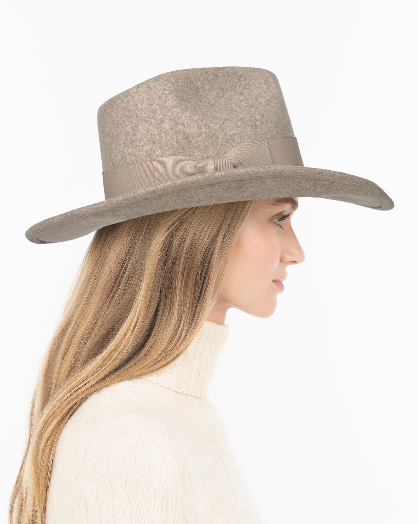 Dakota Bone Eric Javits