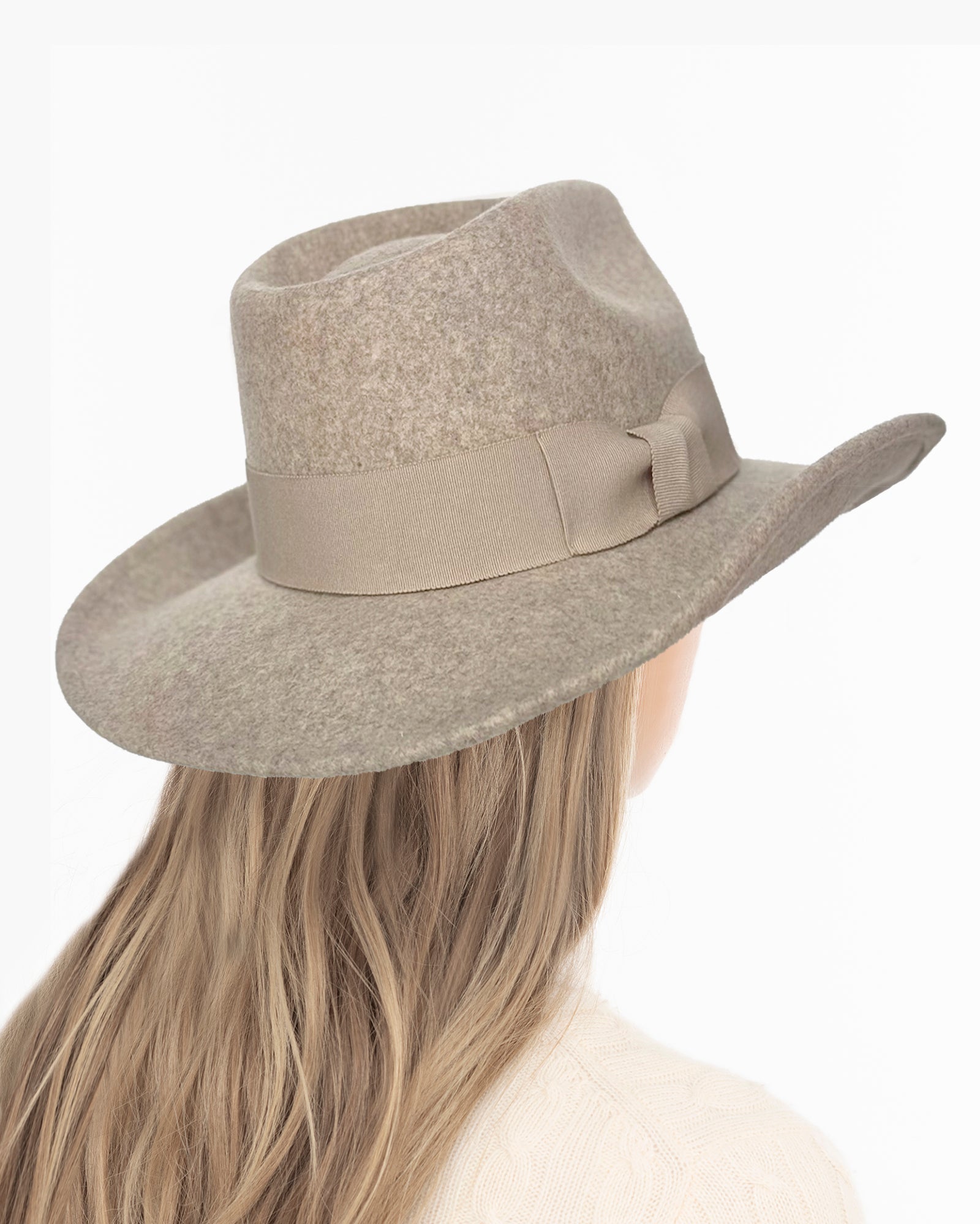 Dakota Bone Eric Javits