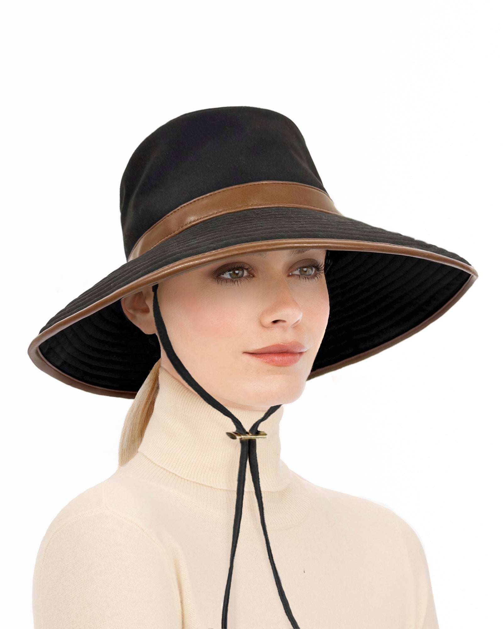 Petra Rain II Black/Saddle Eric Javits