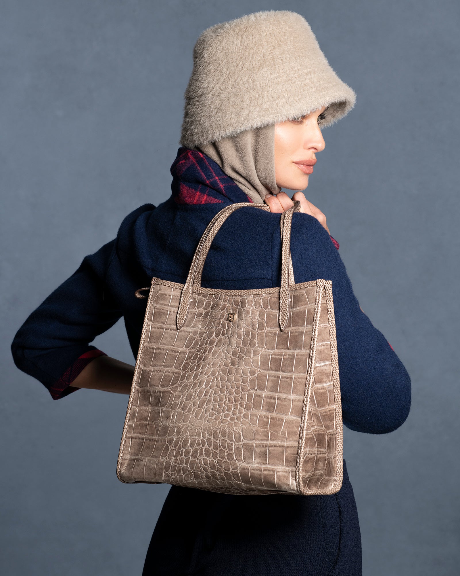 クレージュバッグ（739） MZ Wallace Magnet Gray Nik II Shoulder Bag - Luxury Carryall