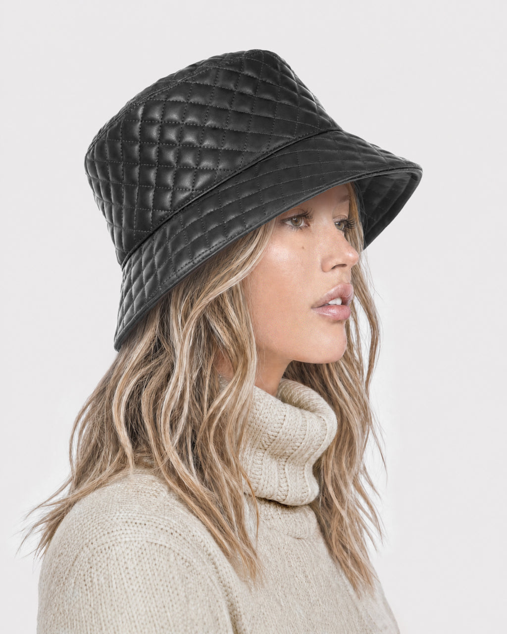 Quilty Bucket Black Eric Javits