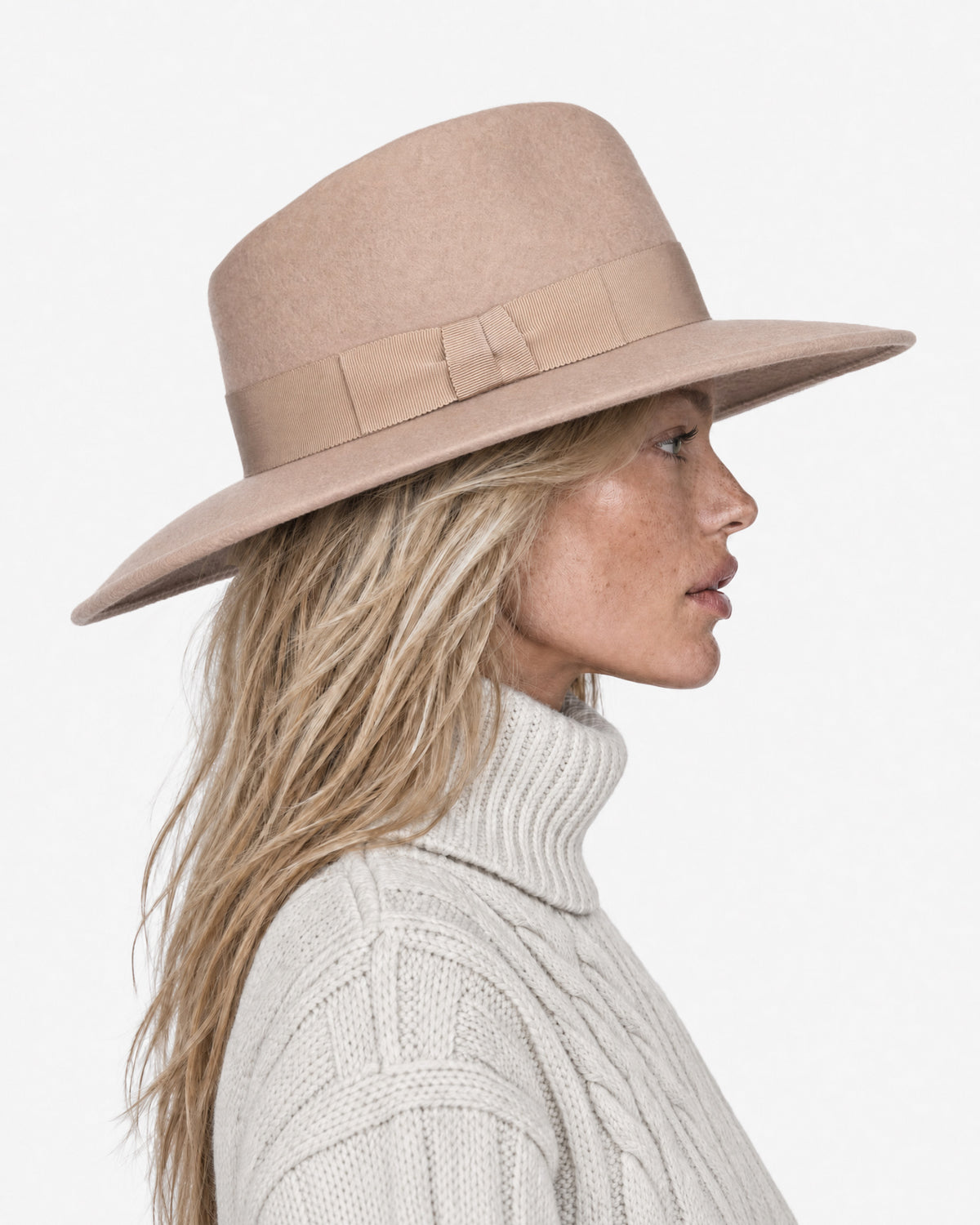 Wool Zora Almondine Eric Javits