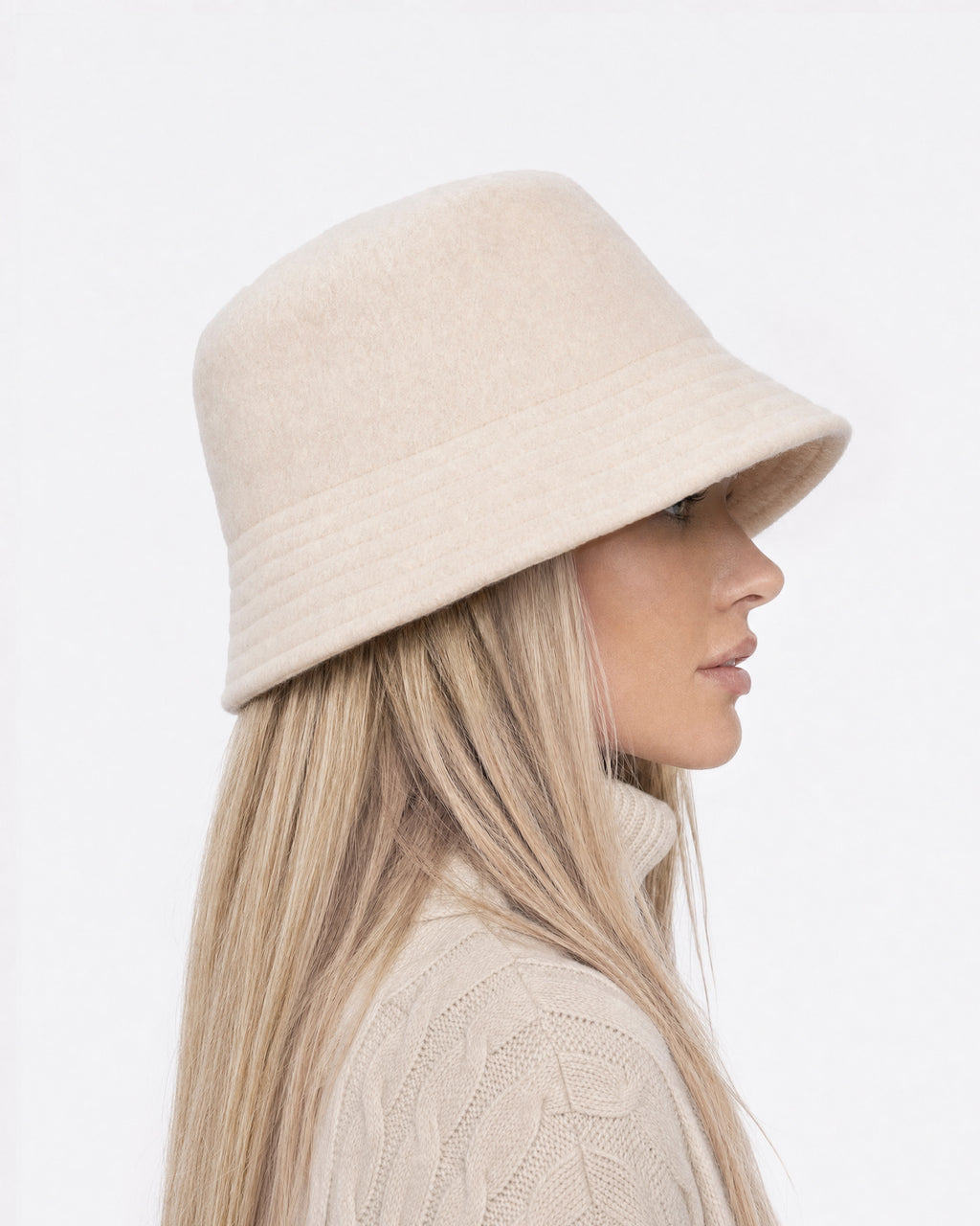 Wool Bucket Soft Cream Eric Javits