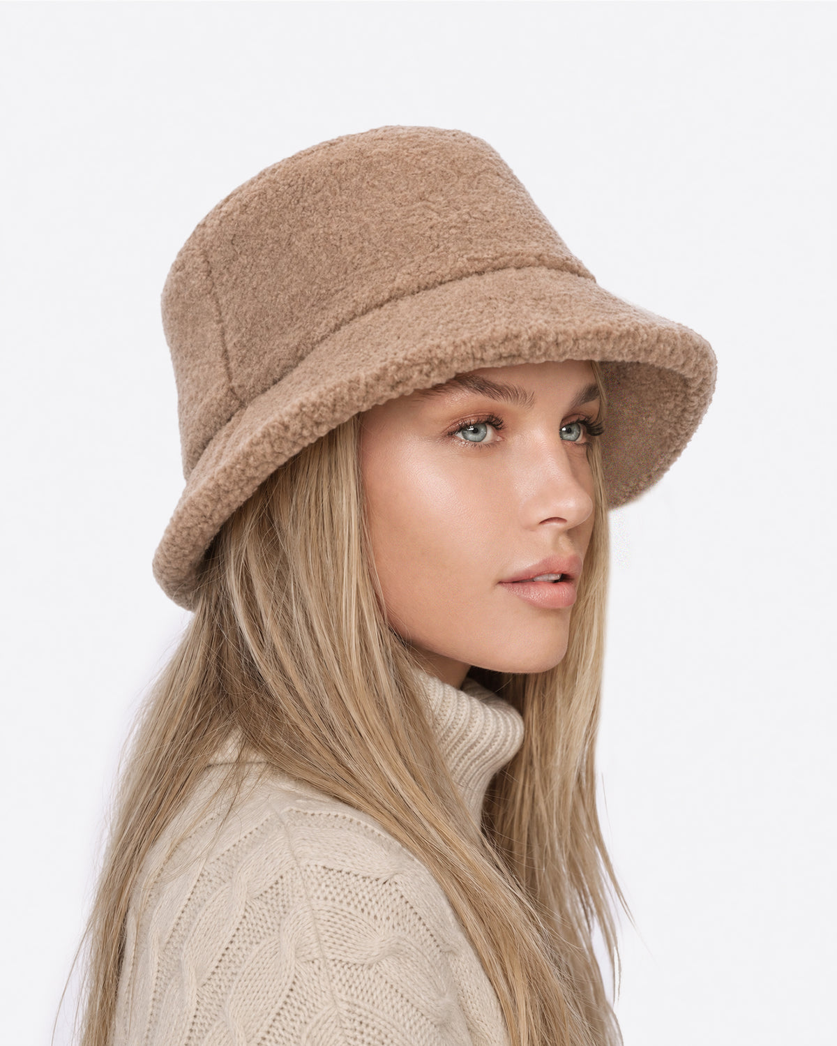 LAMB BUCKET Taupe ERIC JAVITS