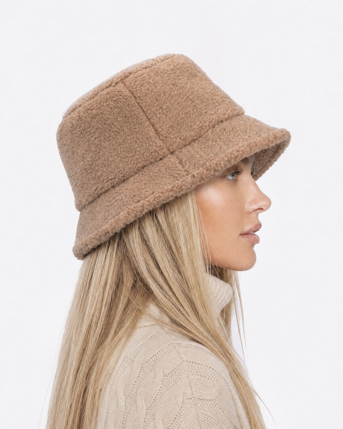 LAMB BUCKET Taupe ERIC JAVITS