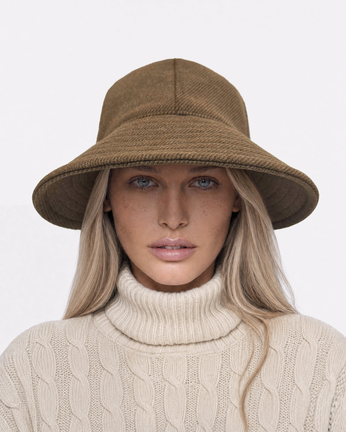 Callie D'Hiver Brown Eric Javits