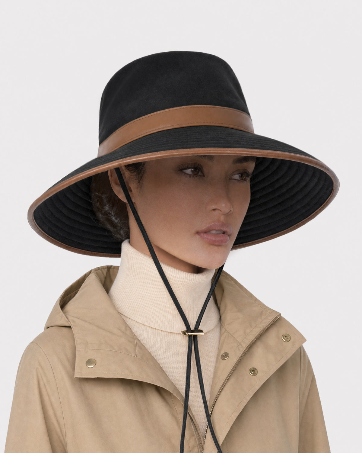 Petra Rain II Black/Saddle Eric Javits