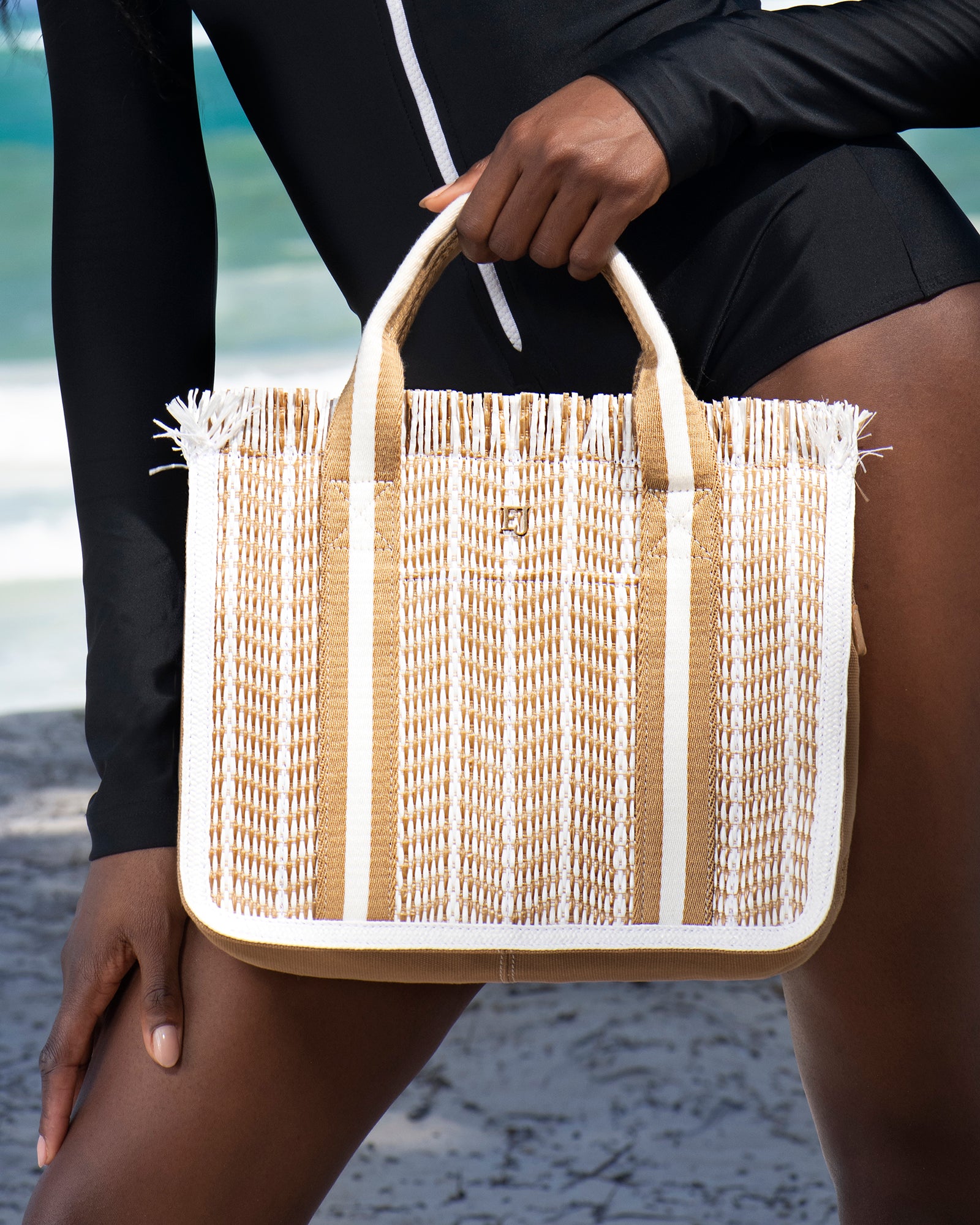 バッグ Mackey Maku | Mid-Size Tote Bag for Women | Eric Javits