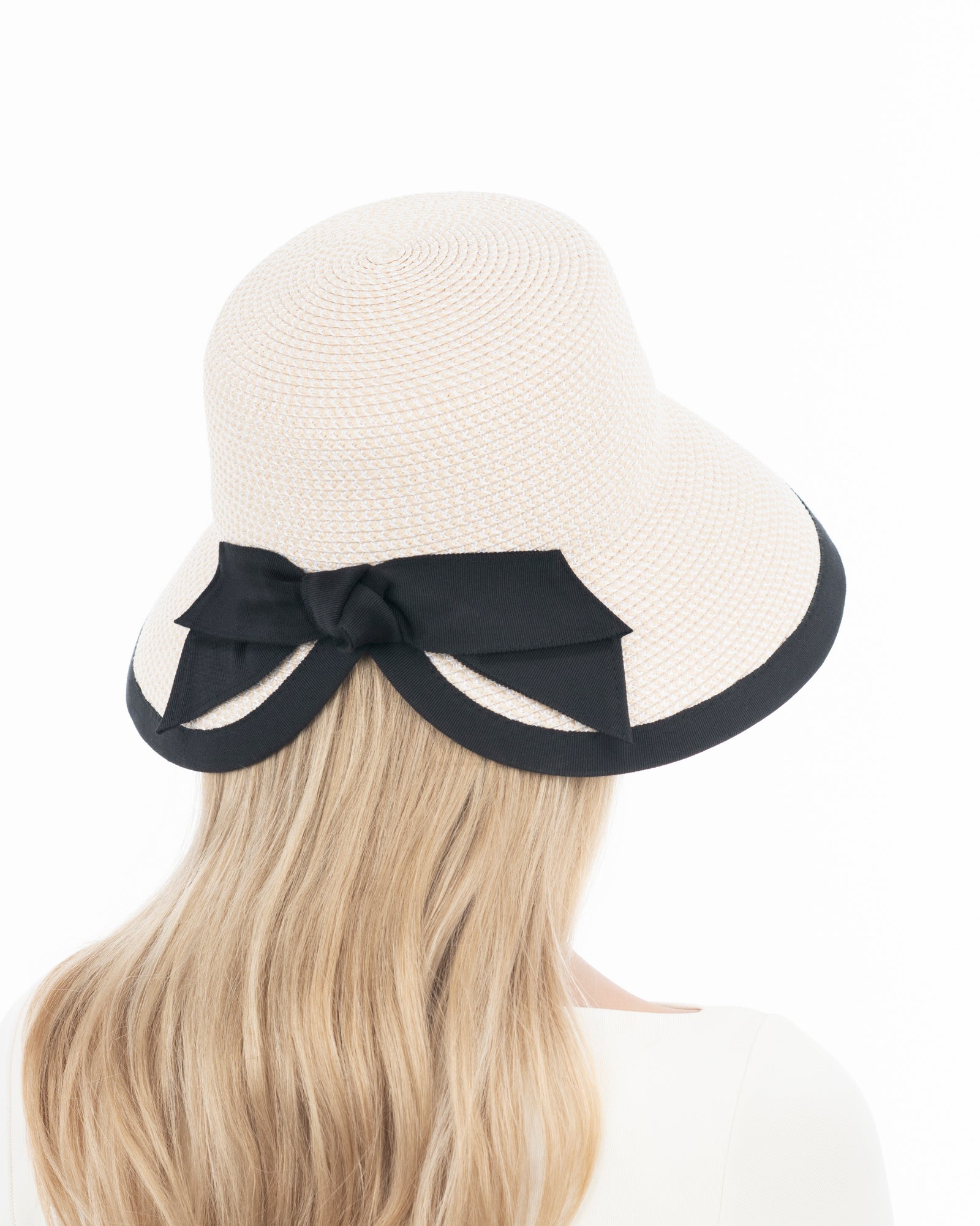 Dovima Cream/Black Eric Javits