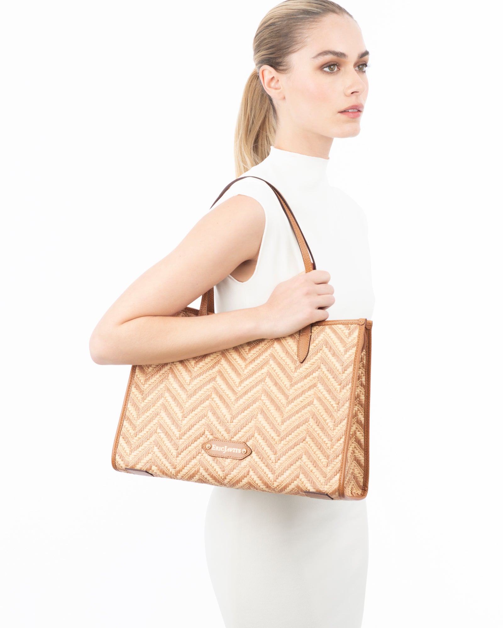 Palmoway Tote Bag I Raffia with Leather Trim | Eric Javits
