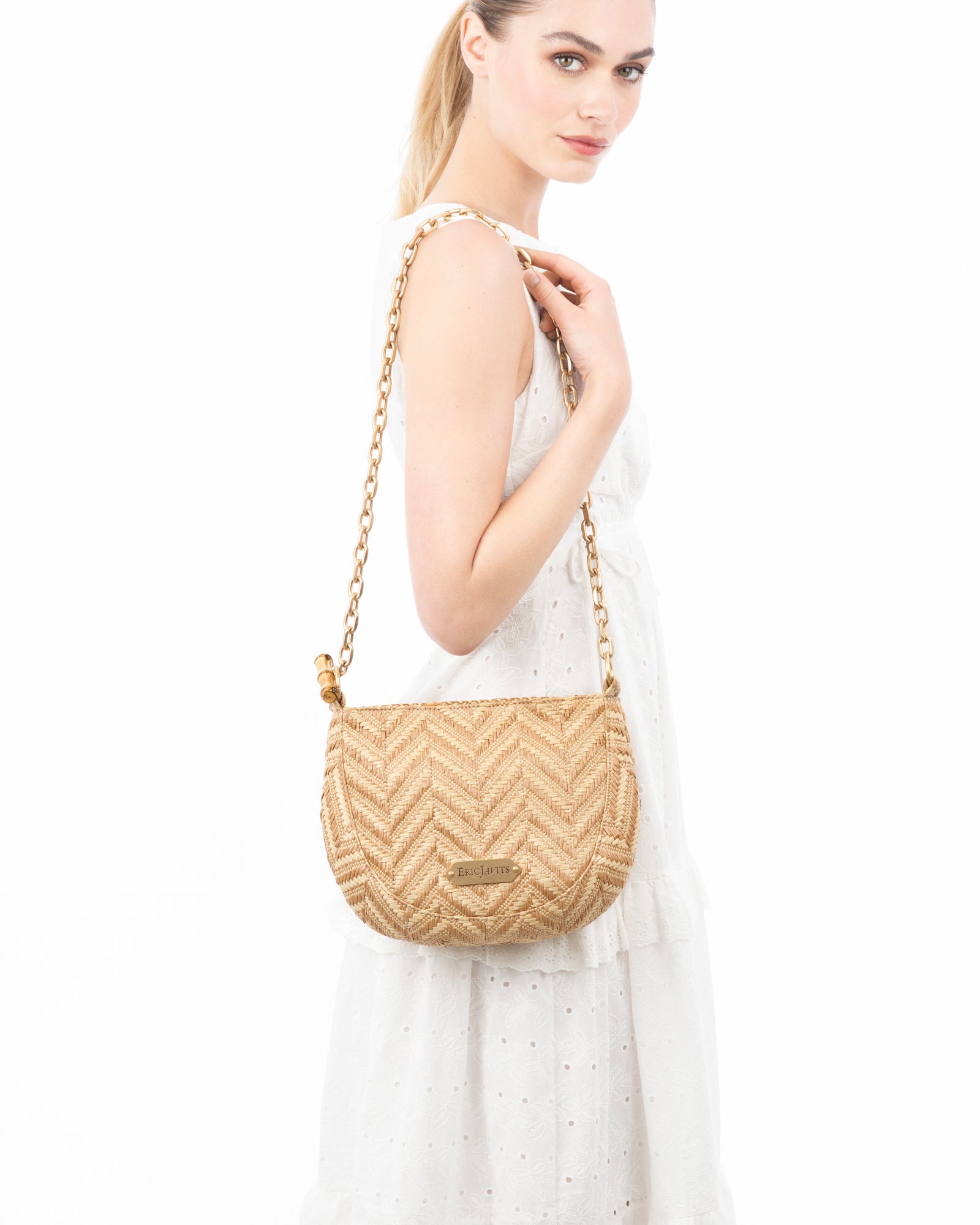 Chain Pouch Raffia Peanut Eric Javits