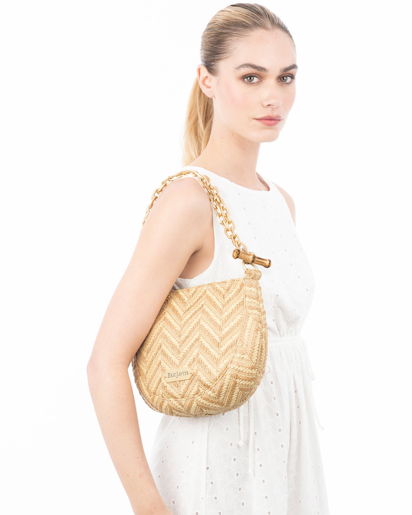 Chain Pouch Raffia Peanut Eric Javits