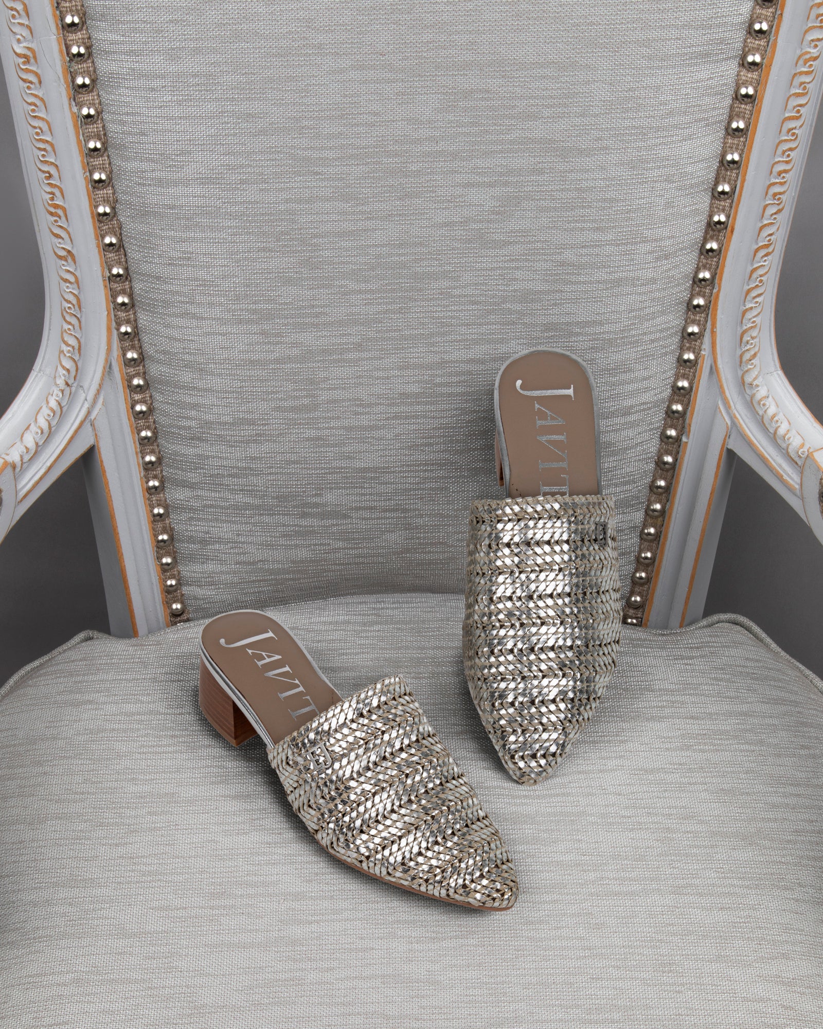 正規品 新品未使用 Herlipto Tweed Crystal Mules Her lip to Tweed Crystal Mulesの通販はau PAY マーケット - 輸入雑貨
