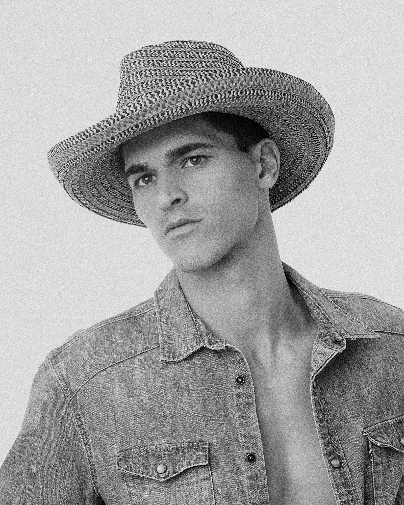 Havana Peanut Eric Javits