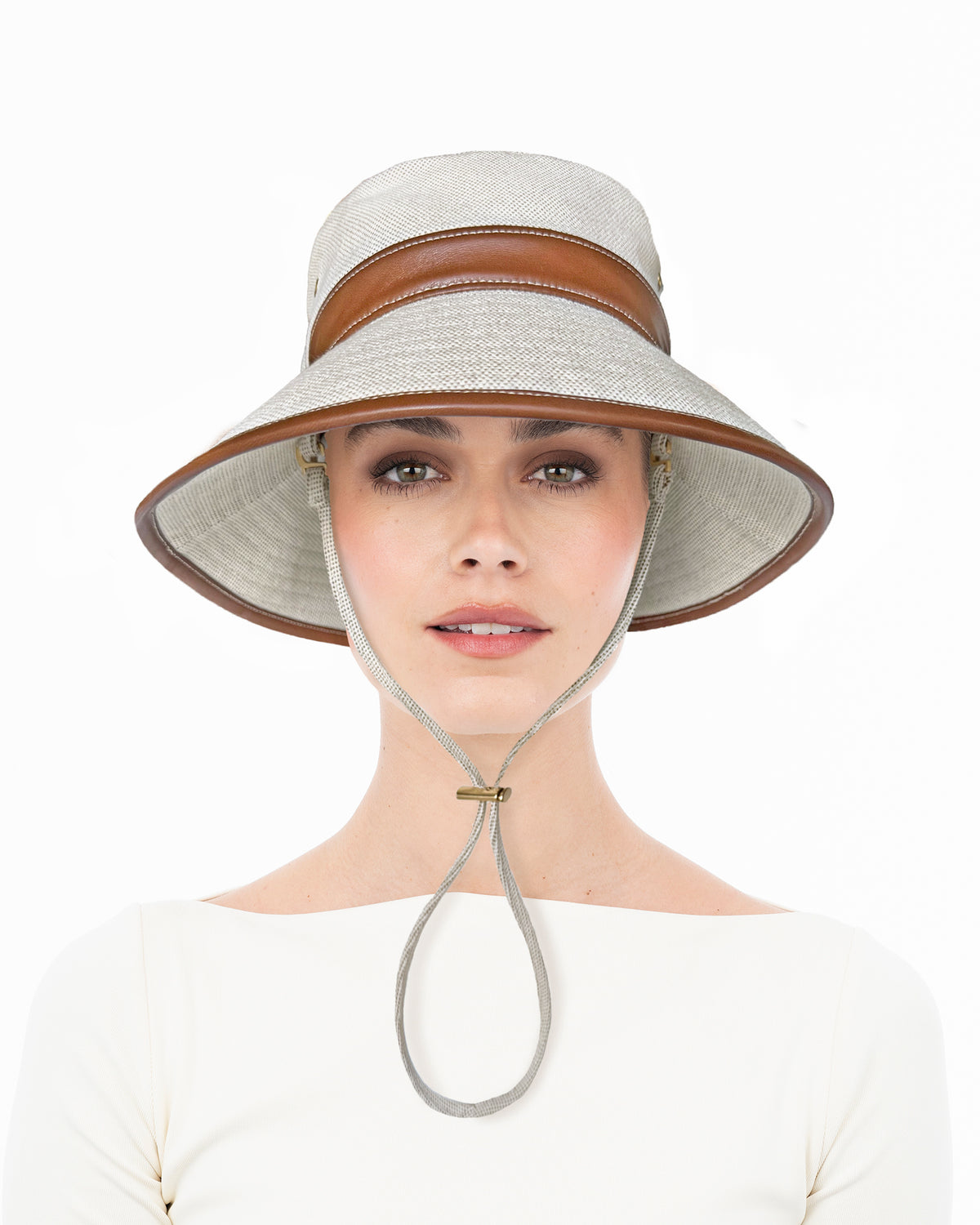 Petra Oatmeal/Saddle Eric Javits