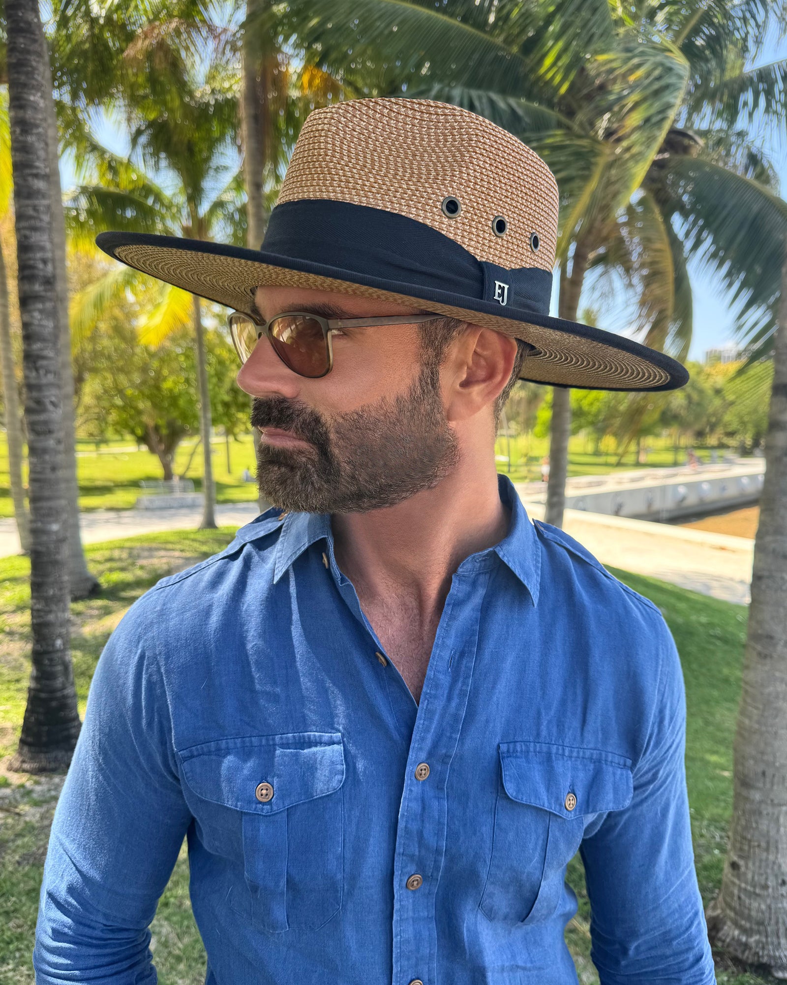 Rock Natural/Black  Eric Javits