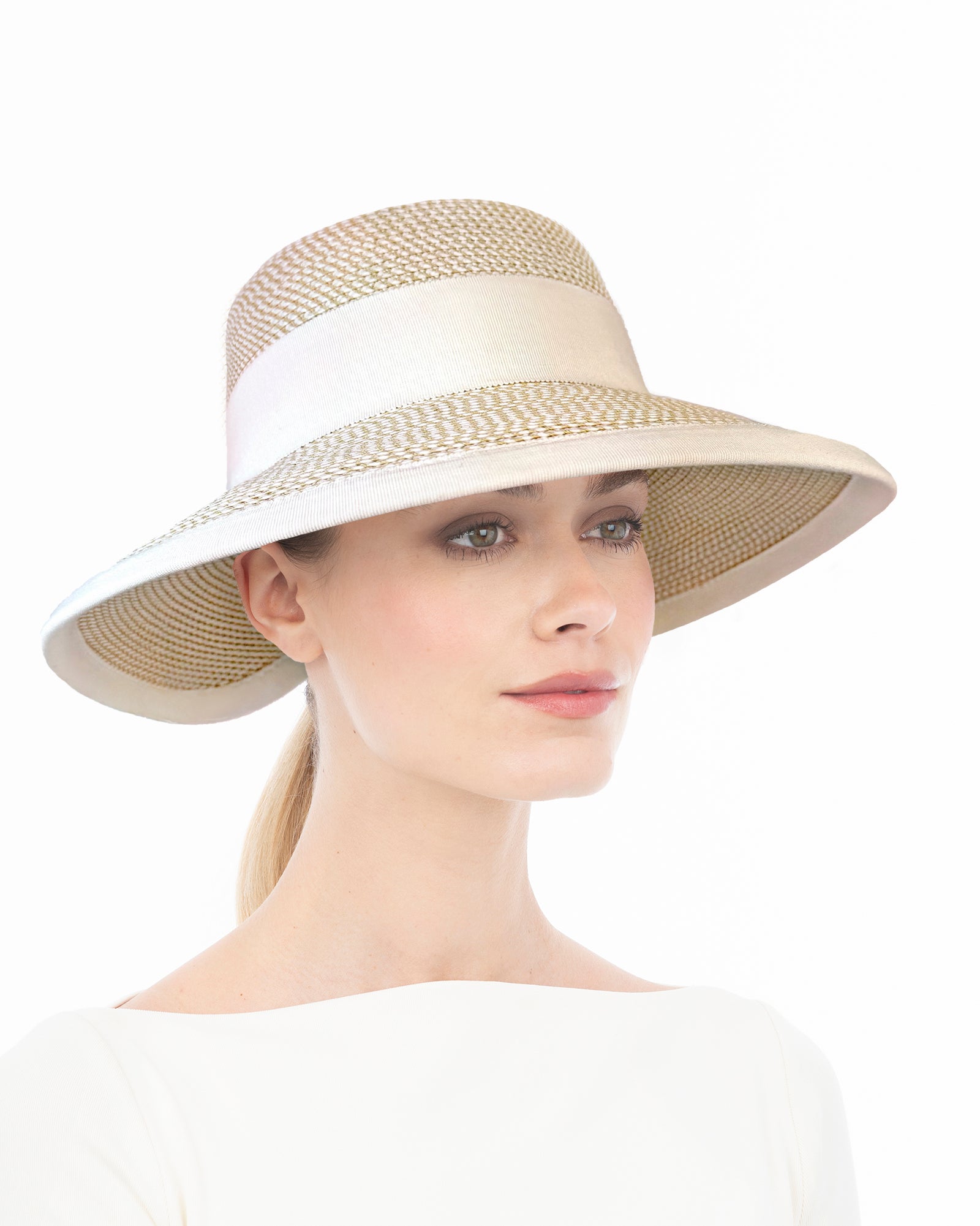 Diva White Mix Eric Javits