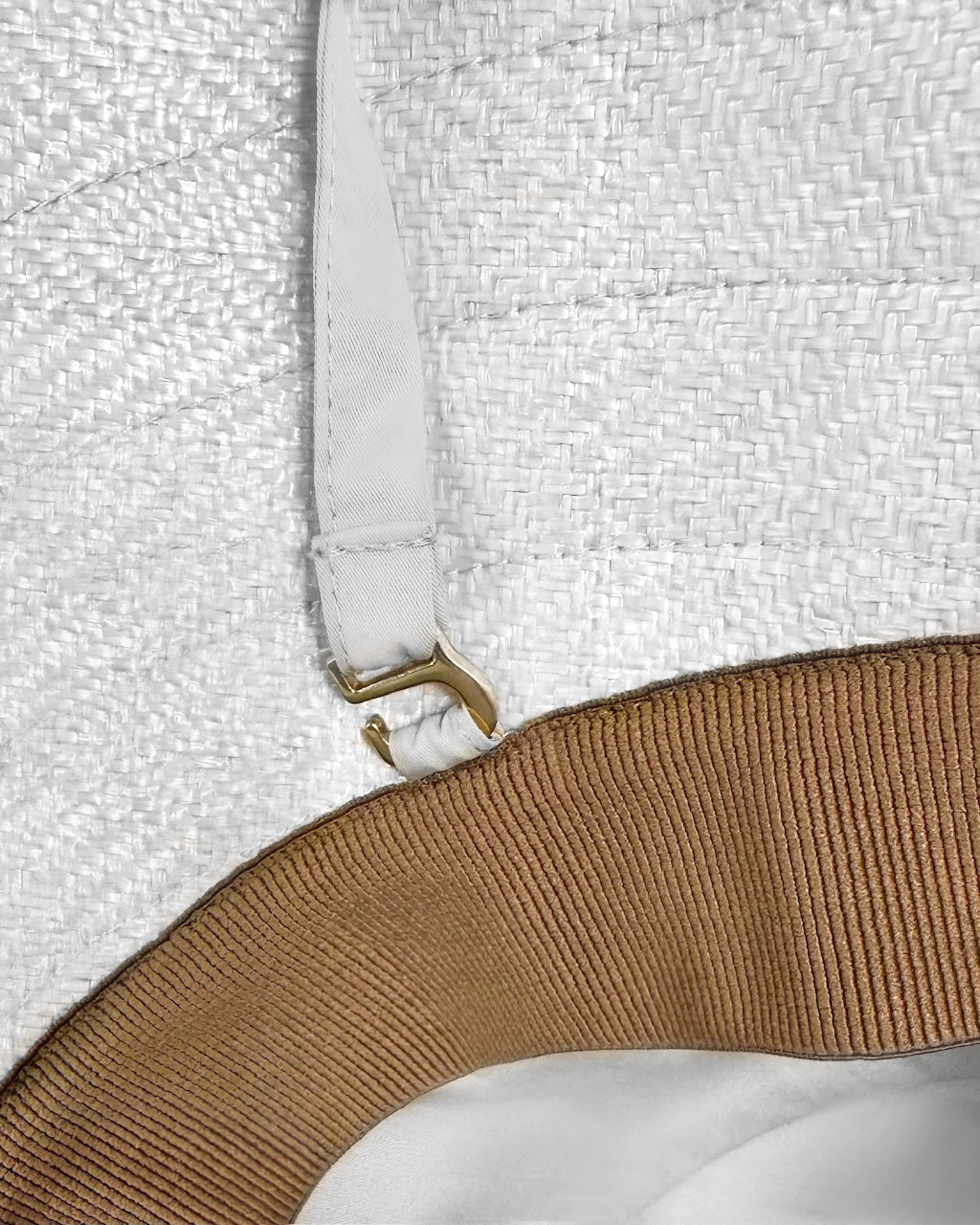 Sabrina Bucket White Eric Javits