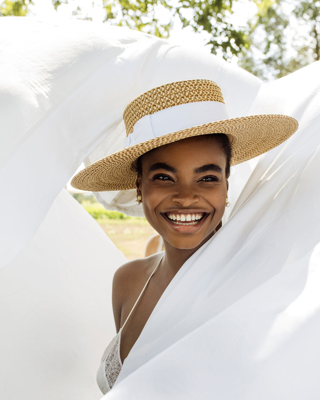 Gondolier Peanut/White Eric Javits