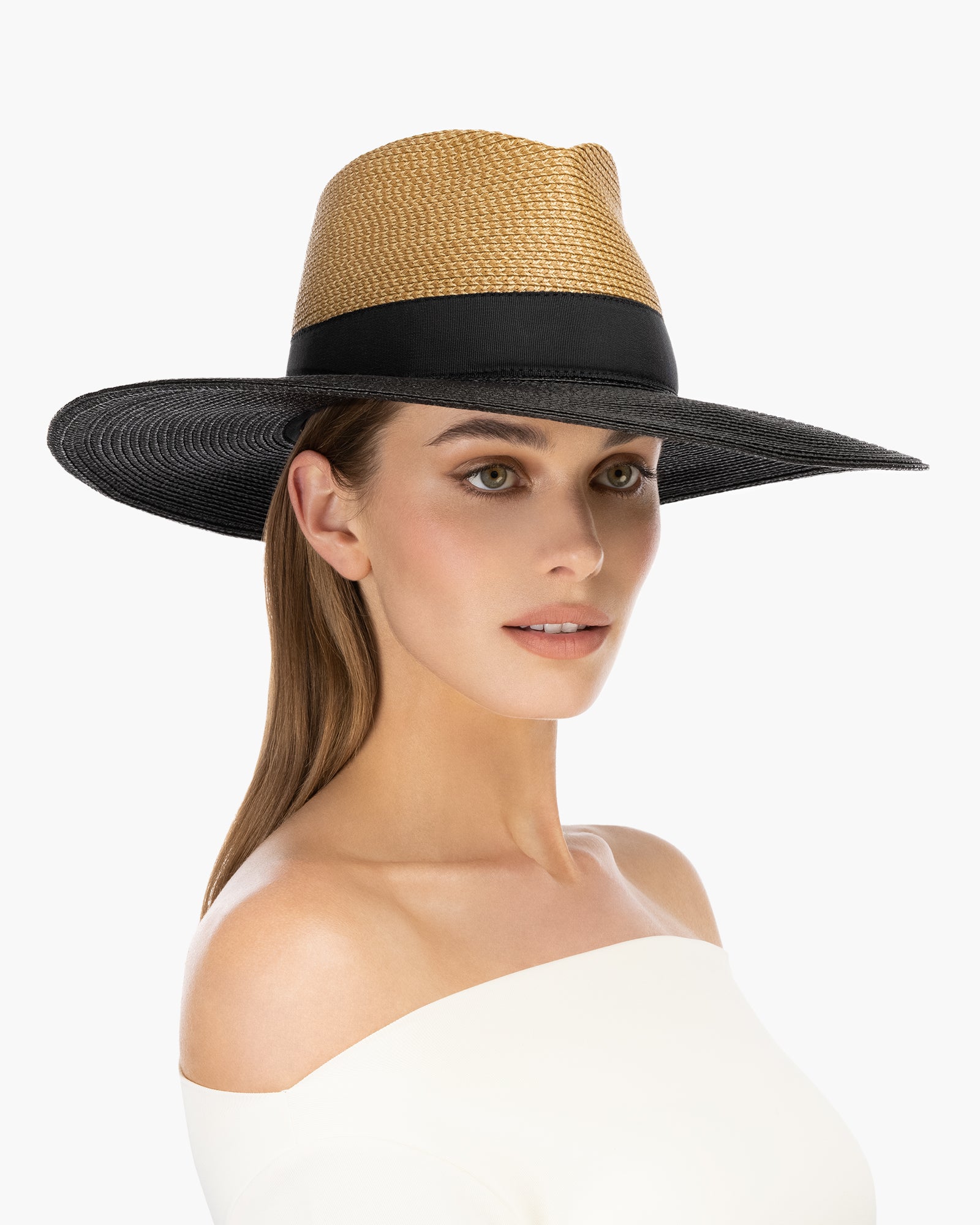 Lady Daphne Natural/Black Eric Javits