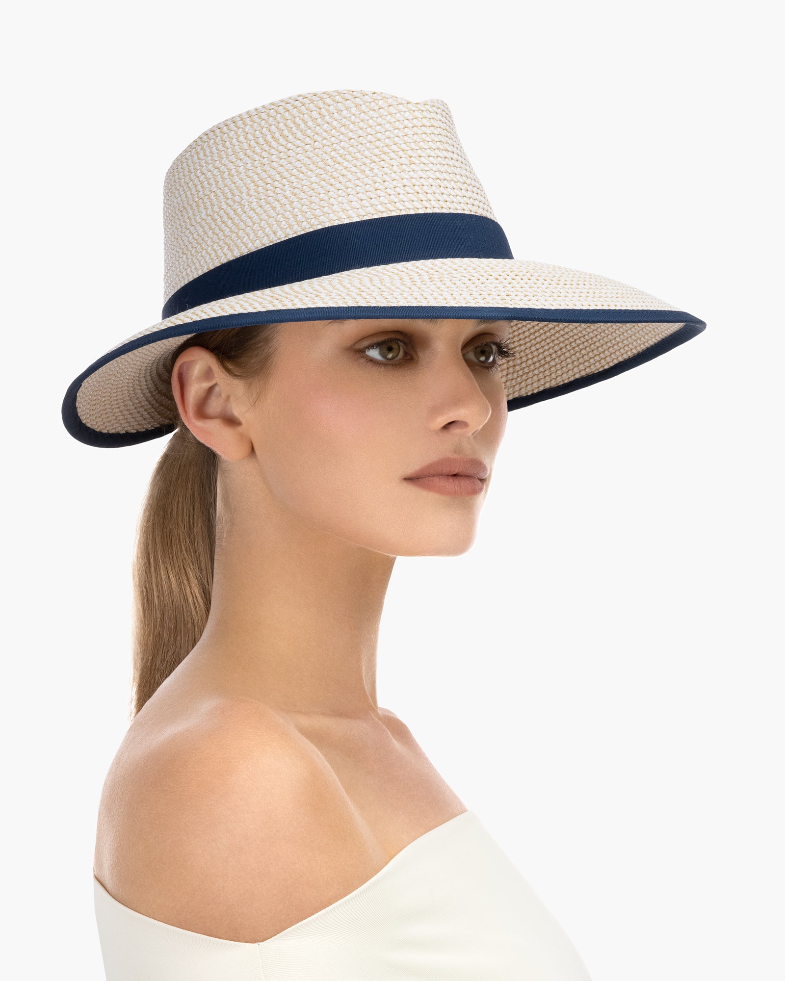 Suncrest White Mix/Navy Eric Javits