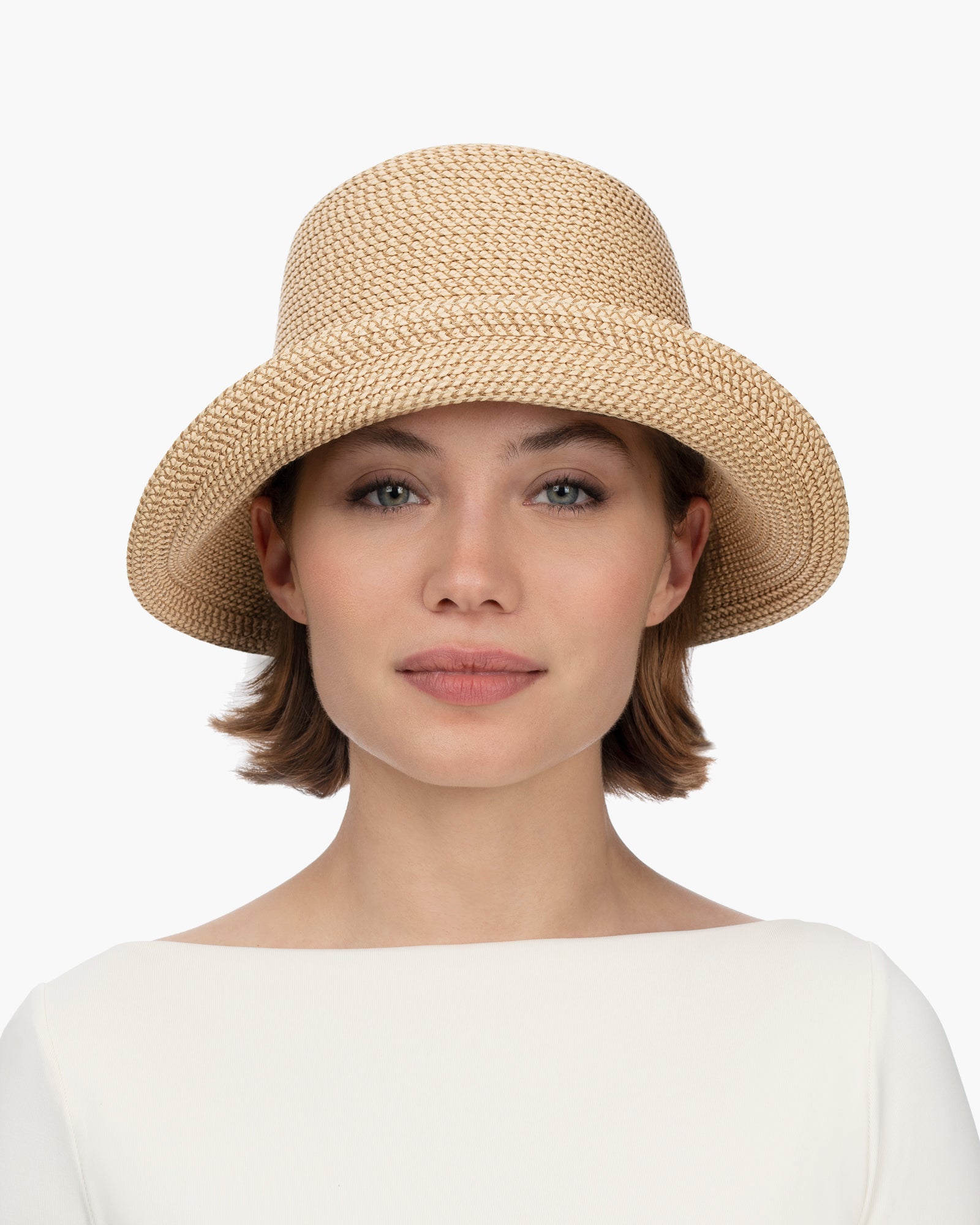 Bow Cloche Peanut Eric Javits